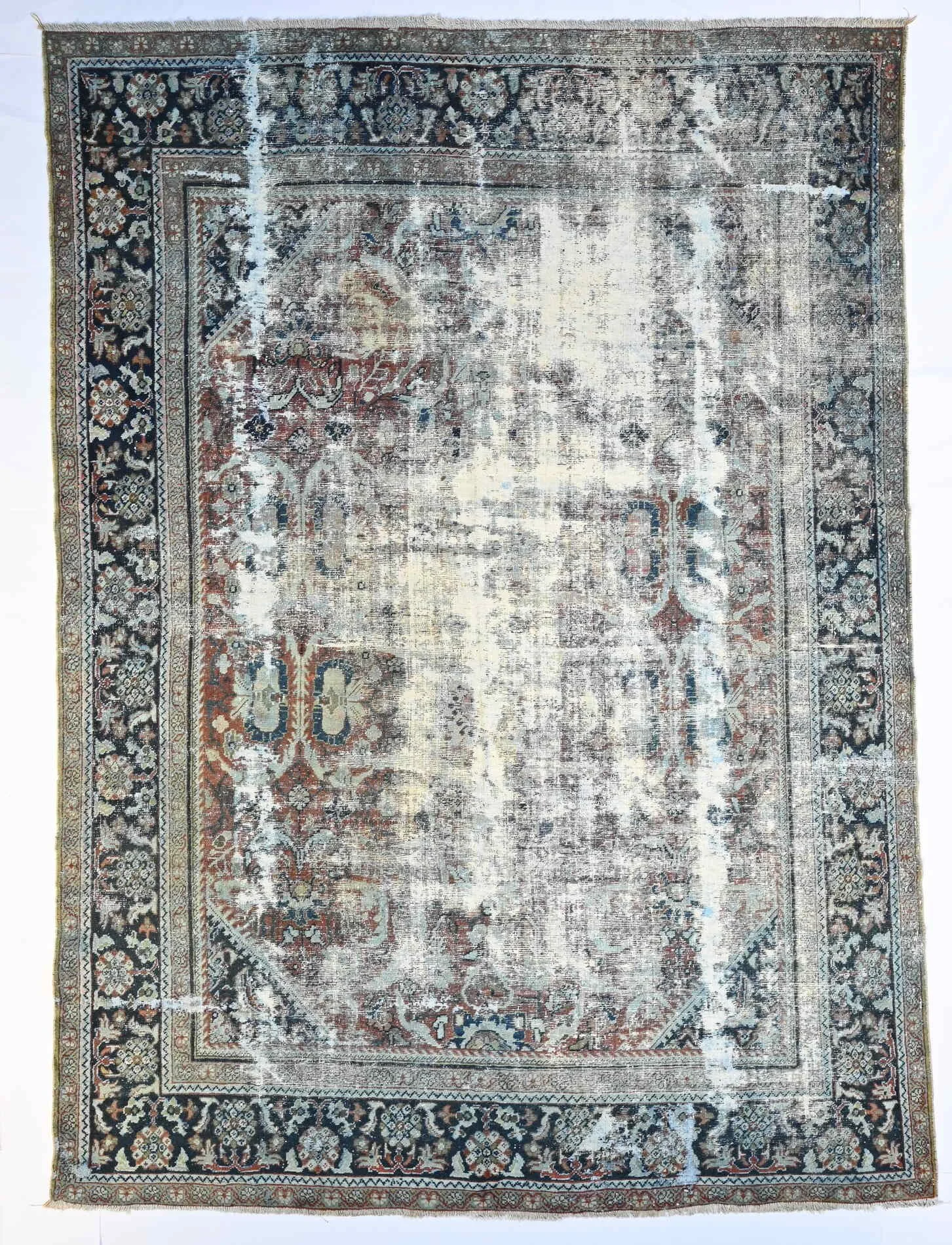 600748-370x269-cm-antique-persian-sultanabad-carpet.jpg