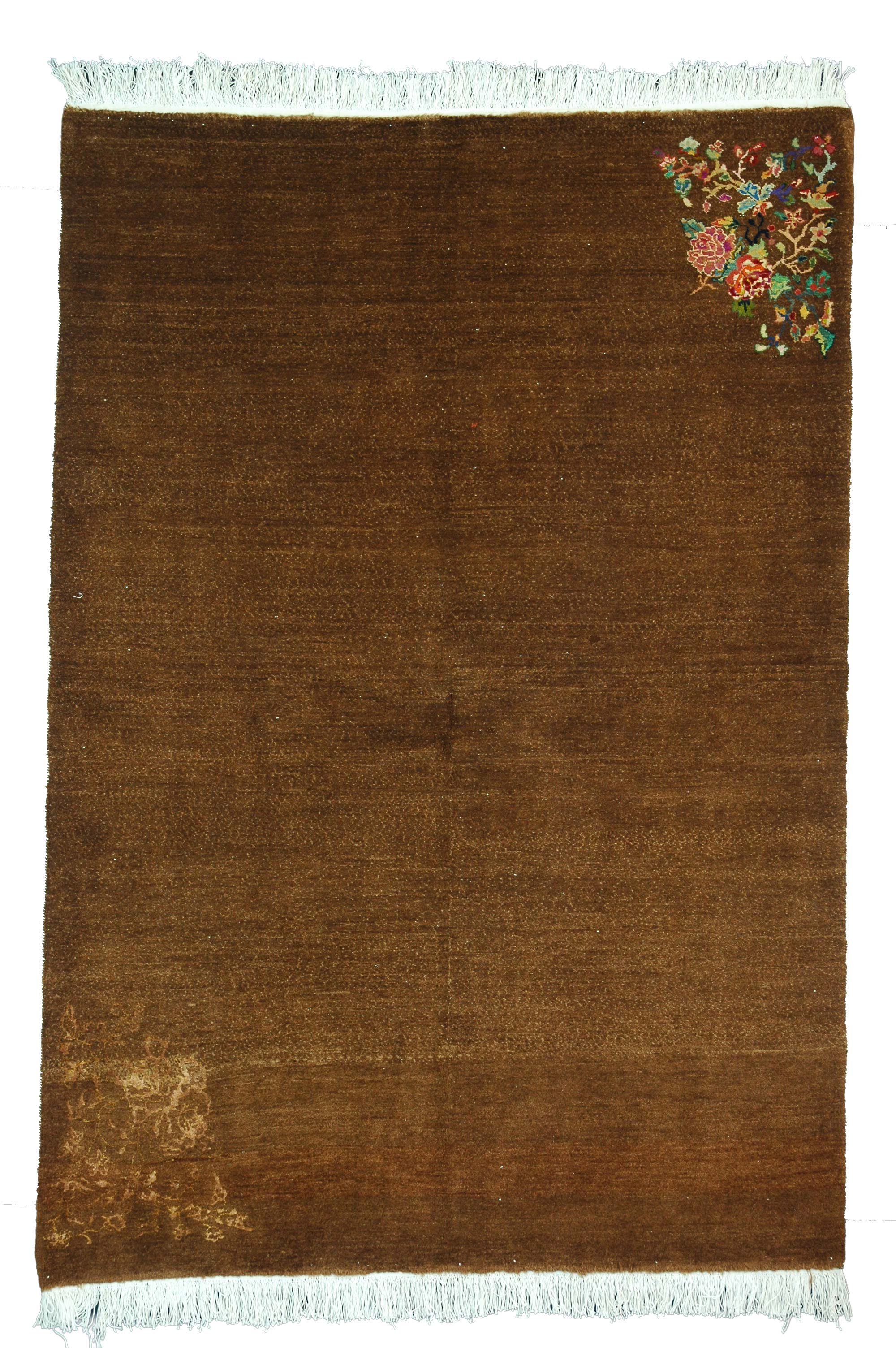 162741 243x167cm | An Arasbaran rug - Azerbaijan province.