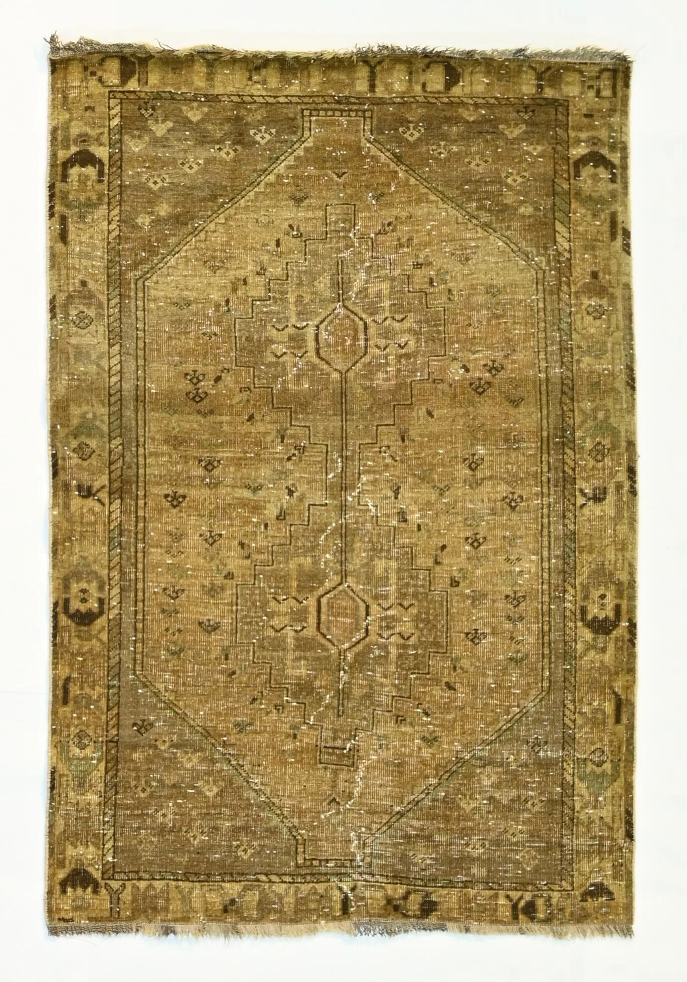 155413-160x110-cm-vintage-persian-qashqai-rug.jpg