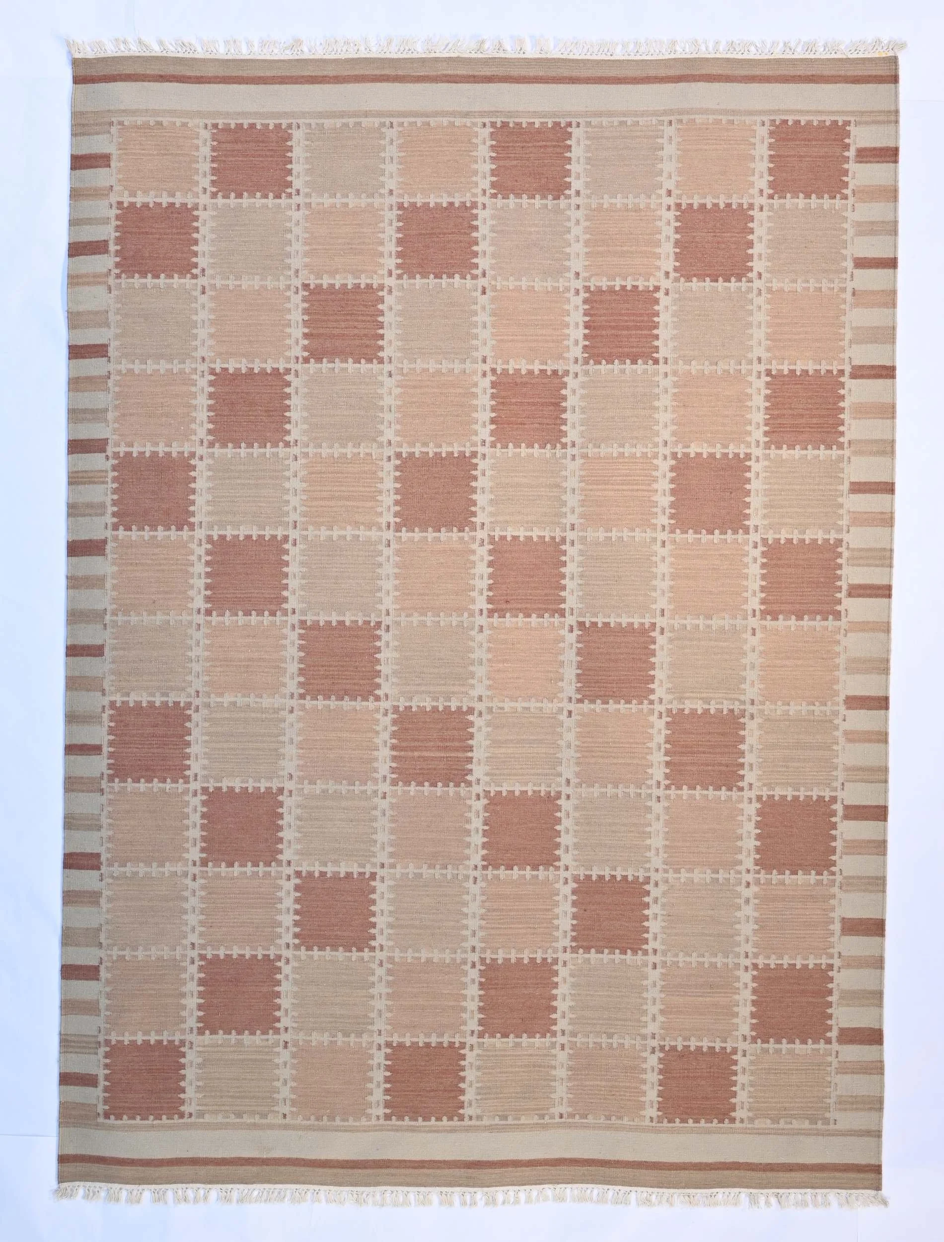 850335-170x234-fine-contemporary-mirzapur-kilim.jpg