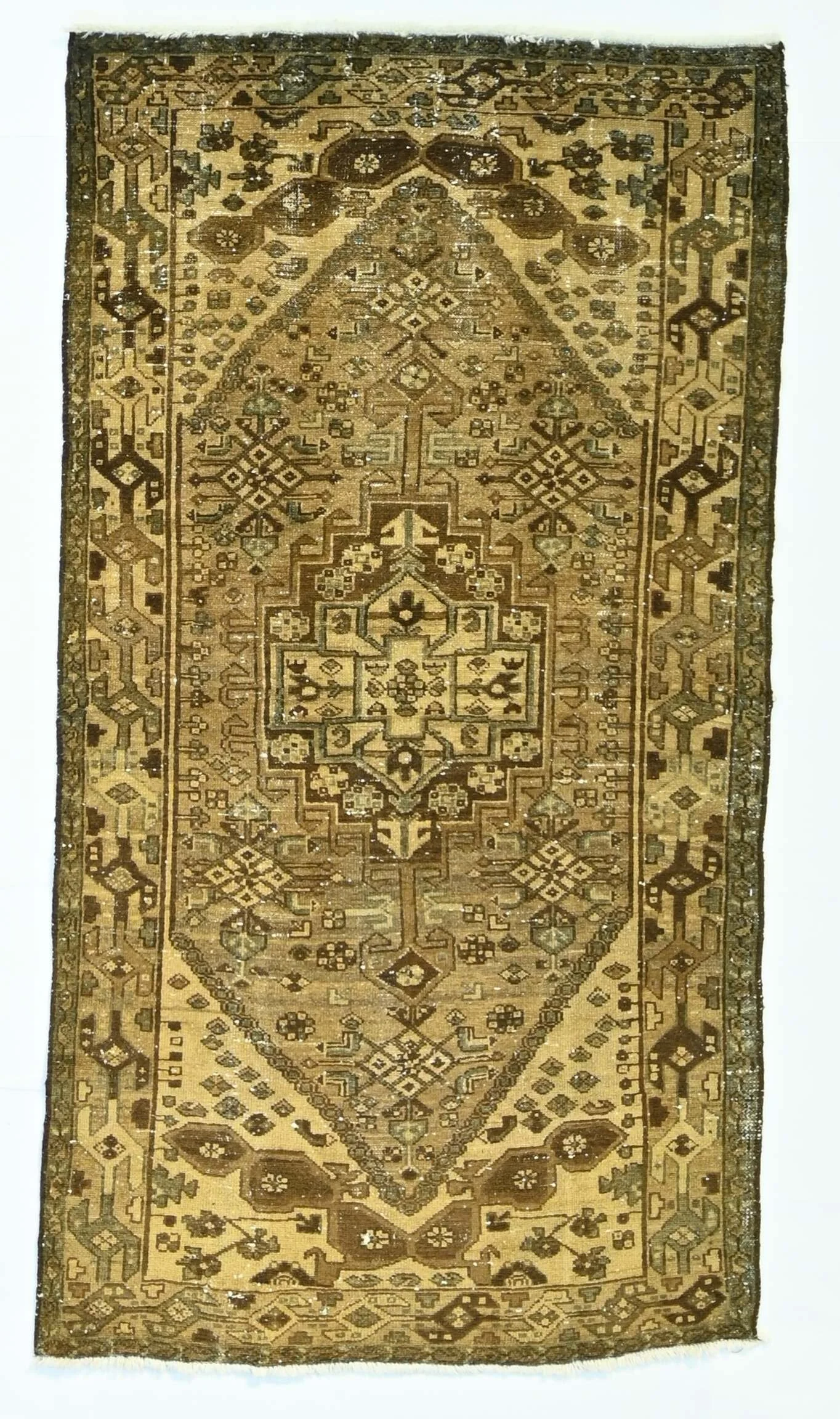 136249-200x105-cm-vintage-persian-zanjan-mussul-village-rug.jpg