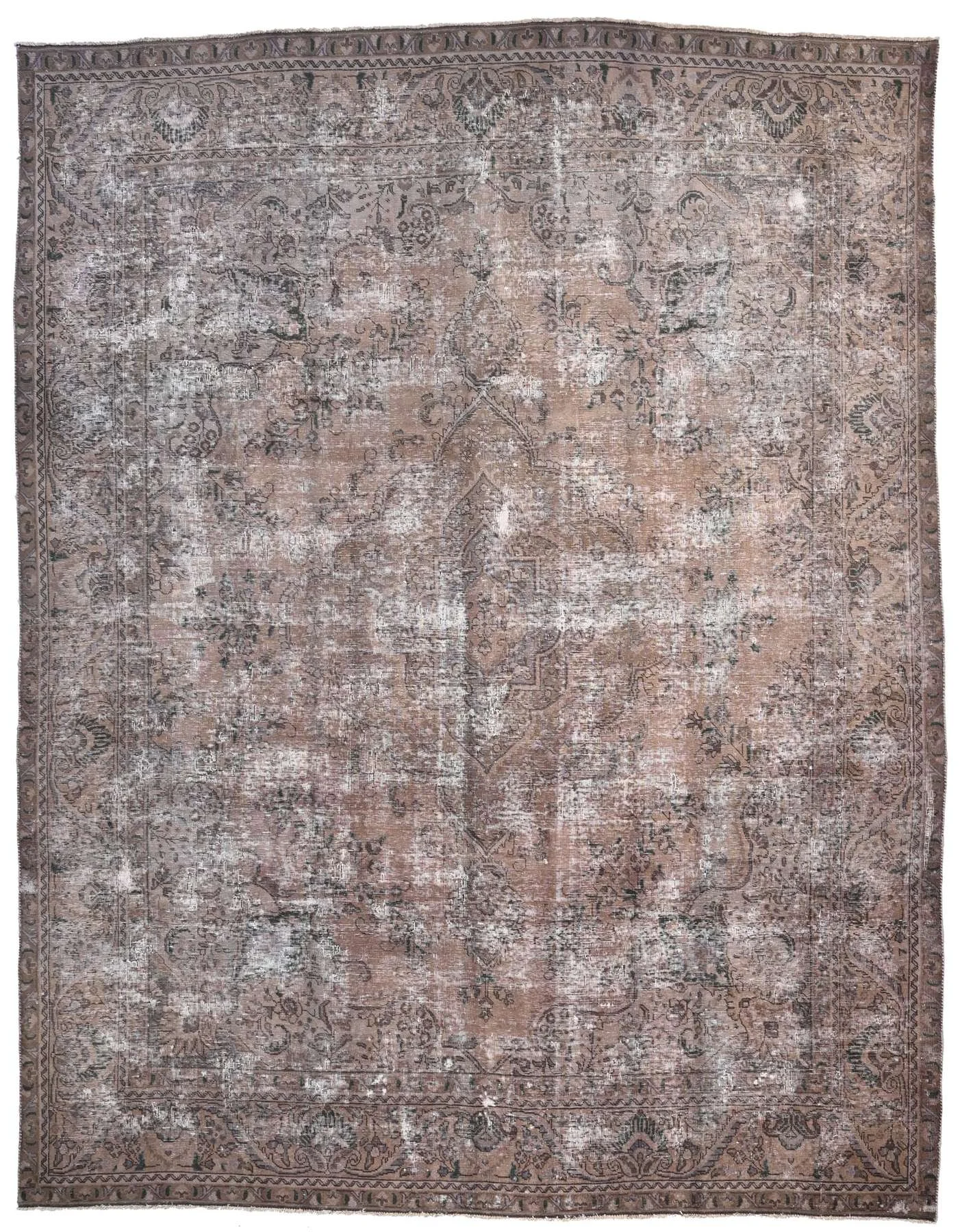 600549-382x297 cm | A vintage Persian Tabriz carpet, mid 20th century