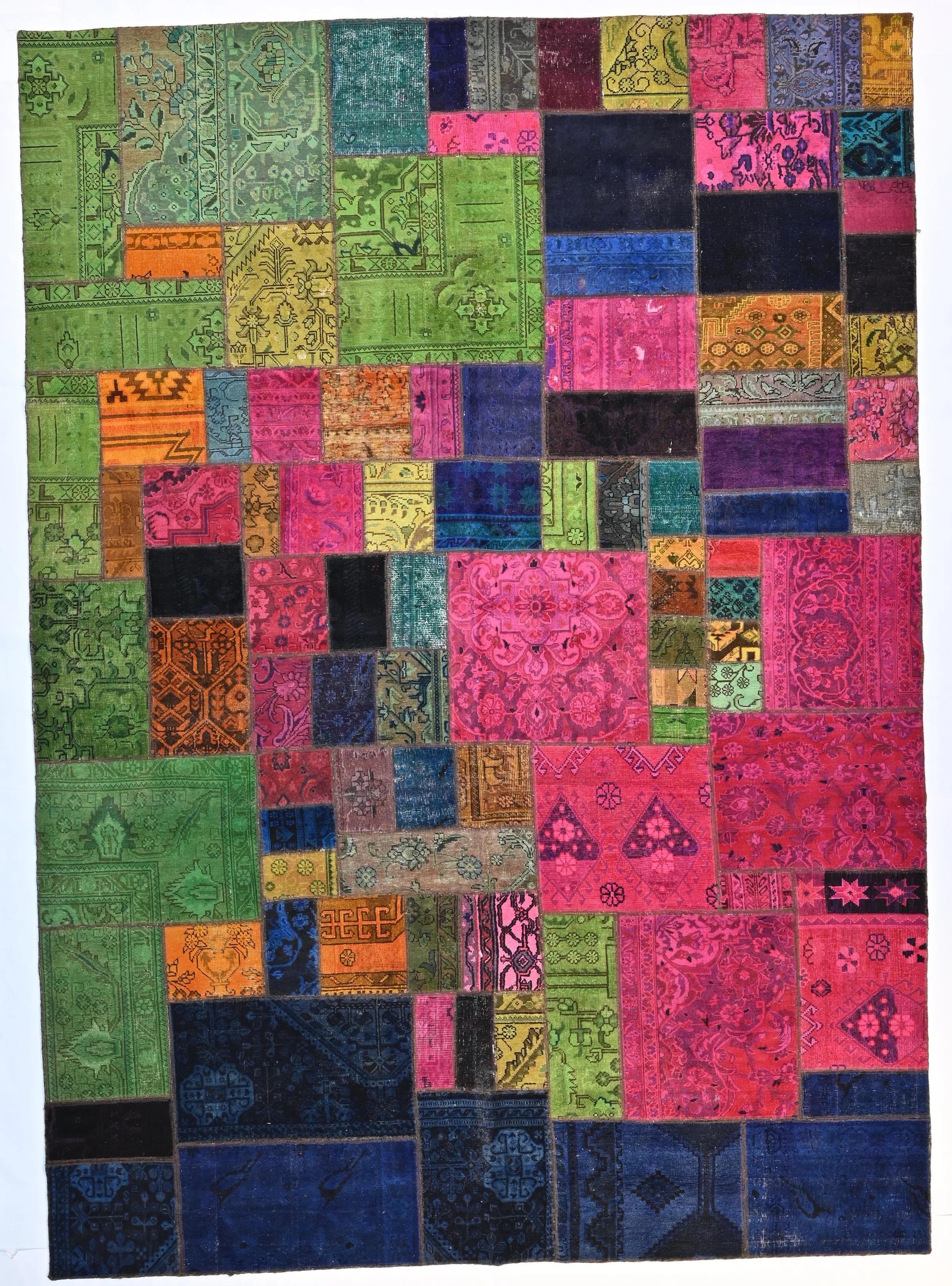 510393-352 x 250 cm | Rug