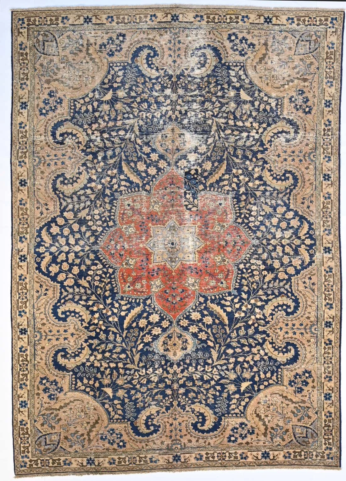 800191 - 263 x 188 cm | An antique Khoy, circa 1930s