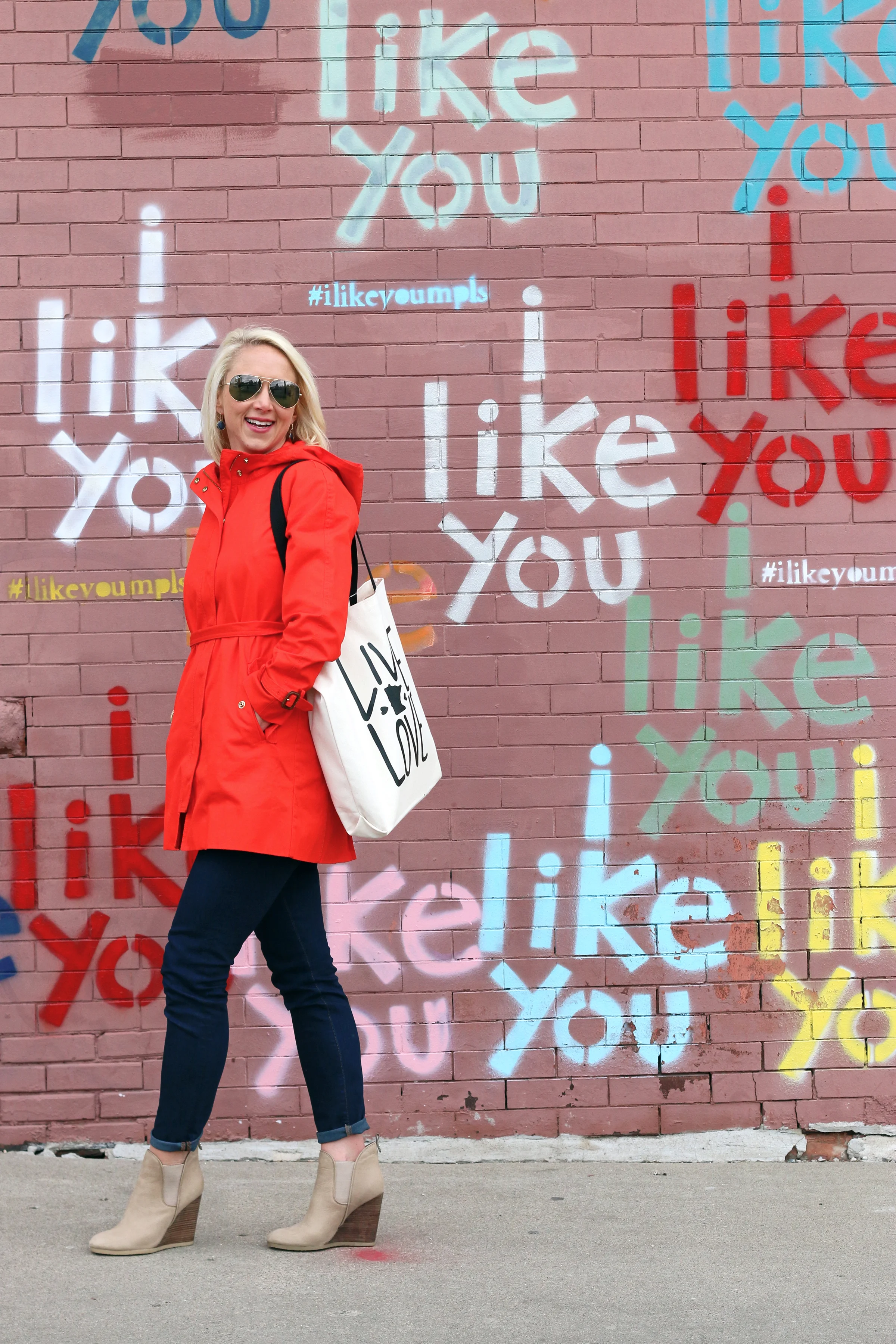 TOTE i like you - hi.jpg