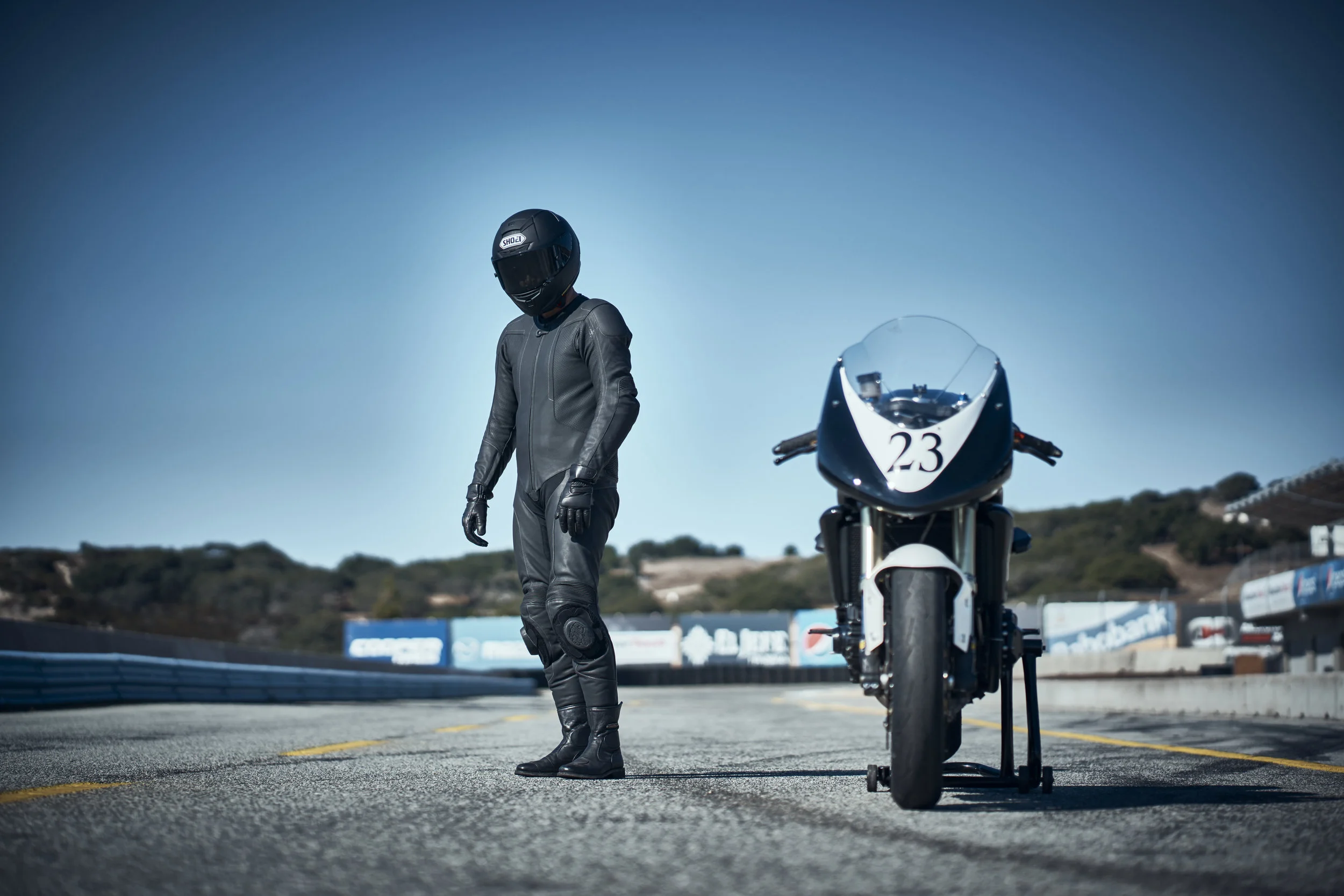 M5 suit laguna J 49.jpg