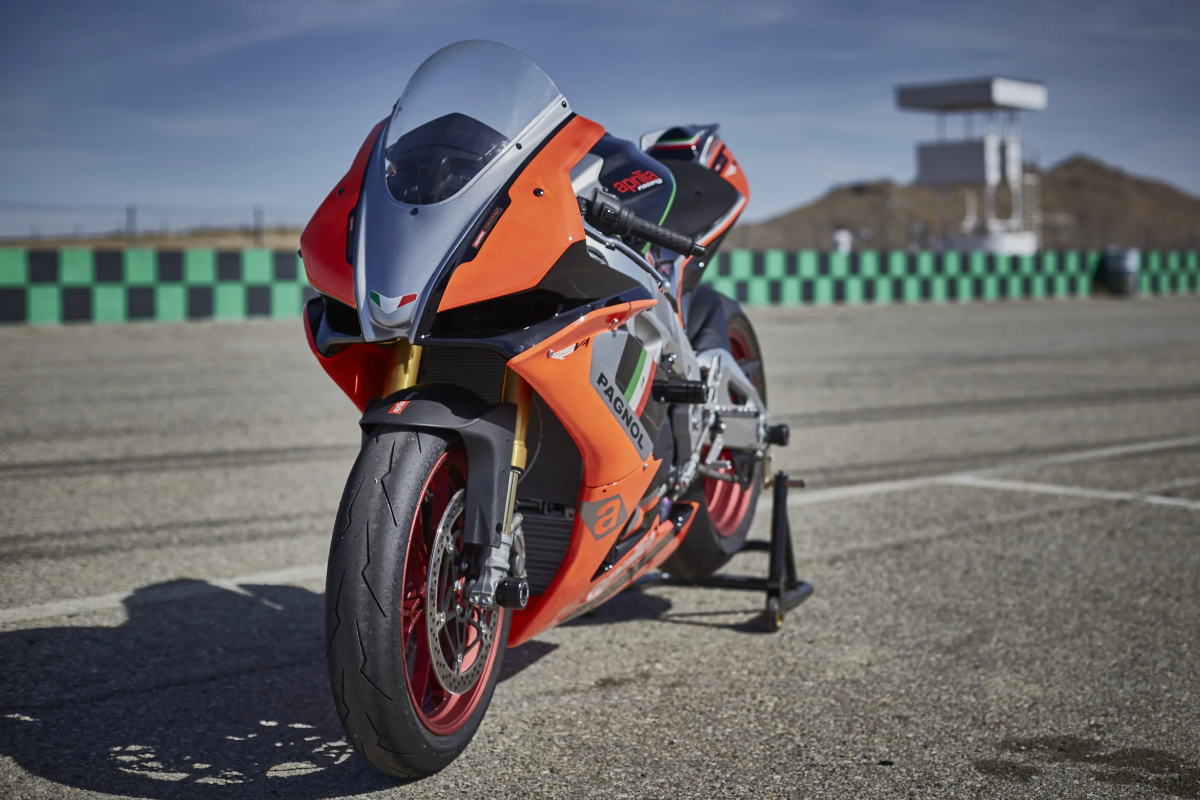 RSV4 SW 21.jpg