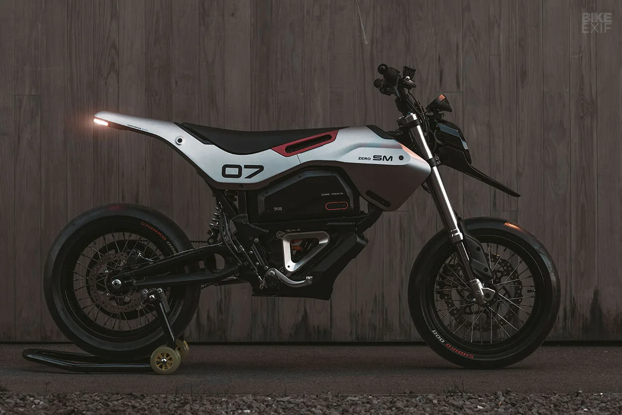 custom-zero-fxs-electric-motorcycle-huge.jpg