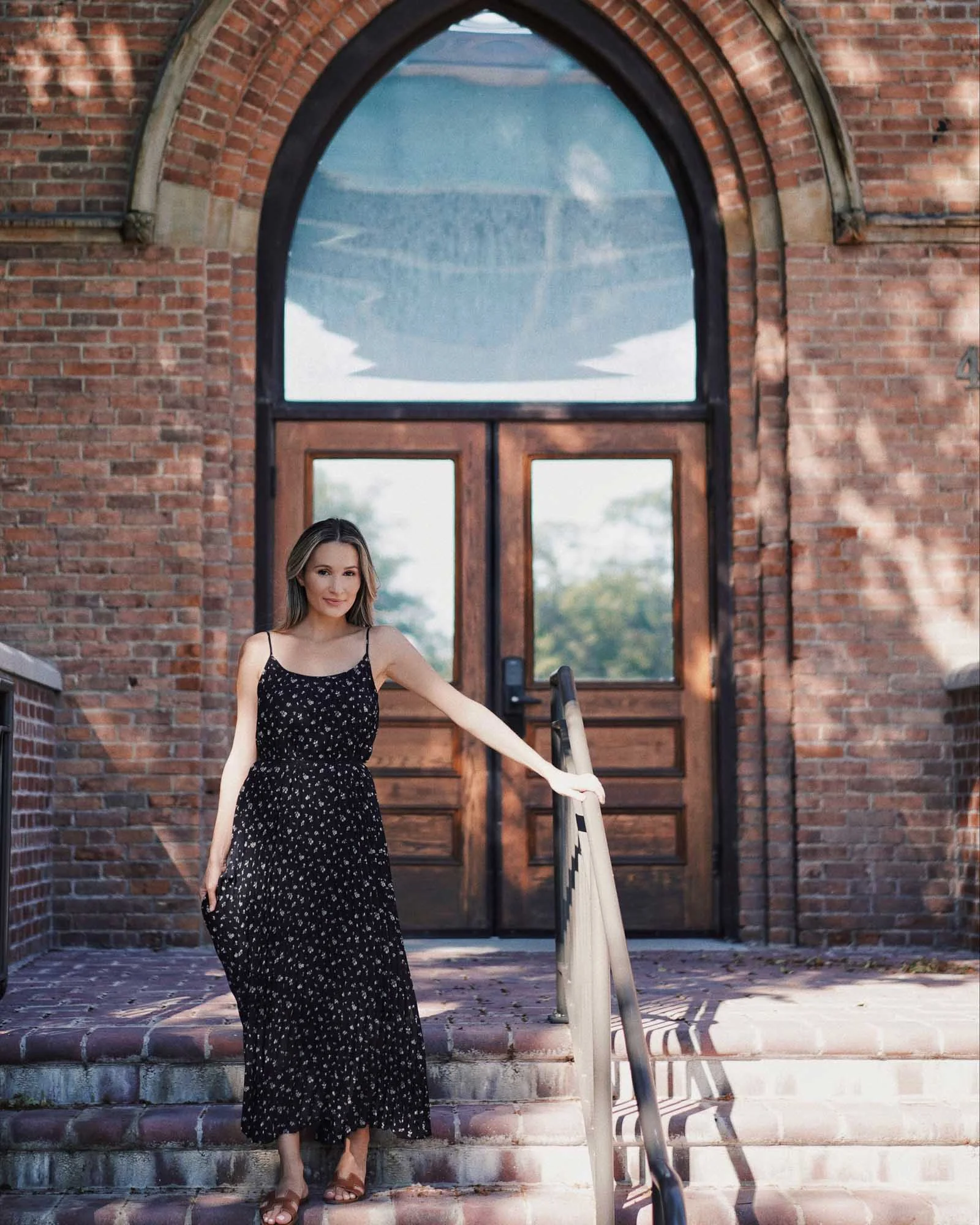 DRESS: H&M | SANDALS: HERMES (similar)