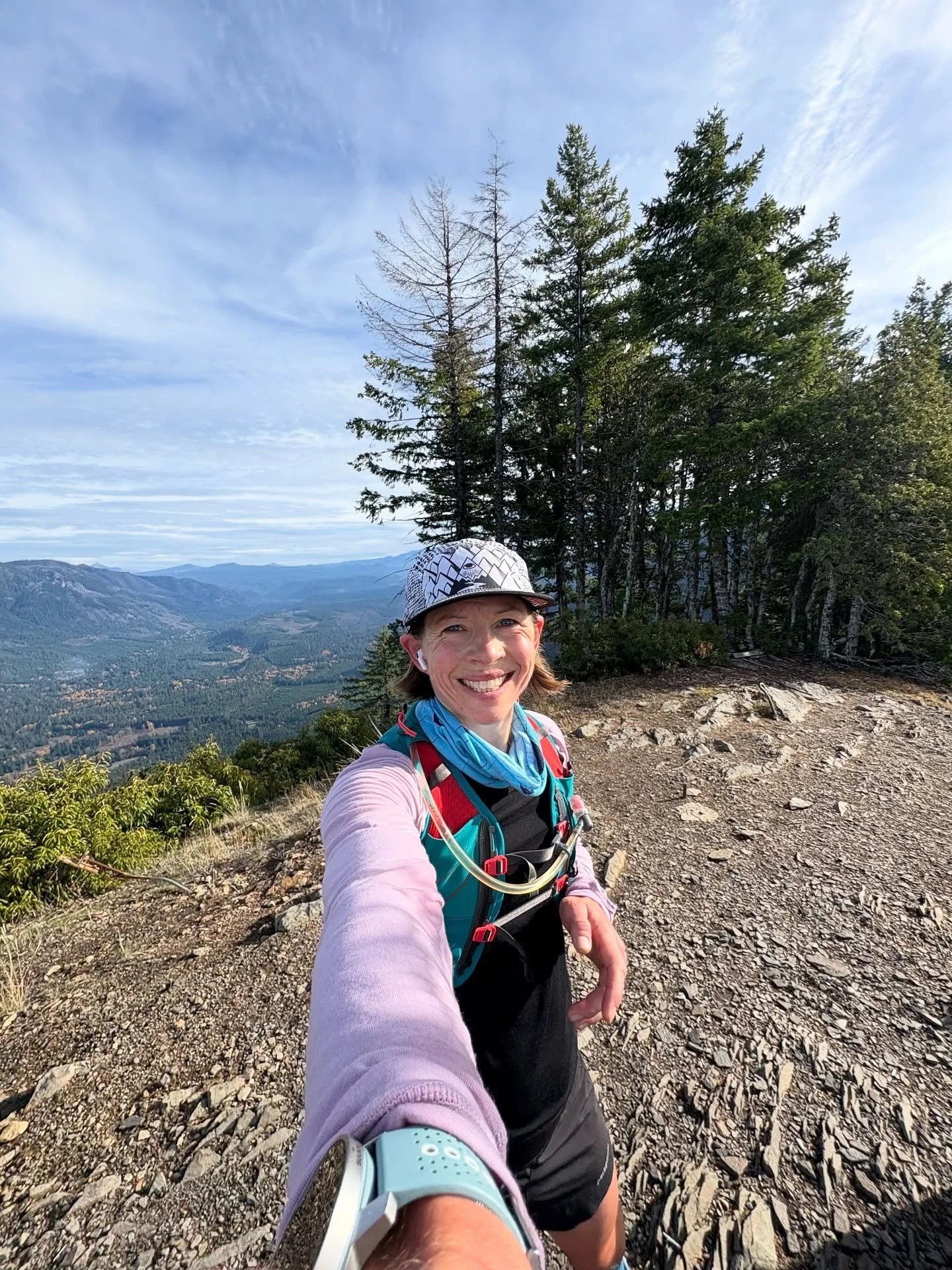 An expected weekend in the woods can make you feel like you are on the top of the world. 

Recharged and ready for the week ahead! 

Monday &mdash;&gt; let&rsquo;s go!