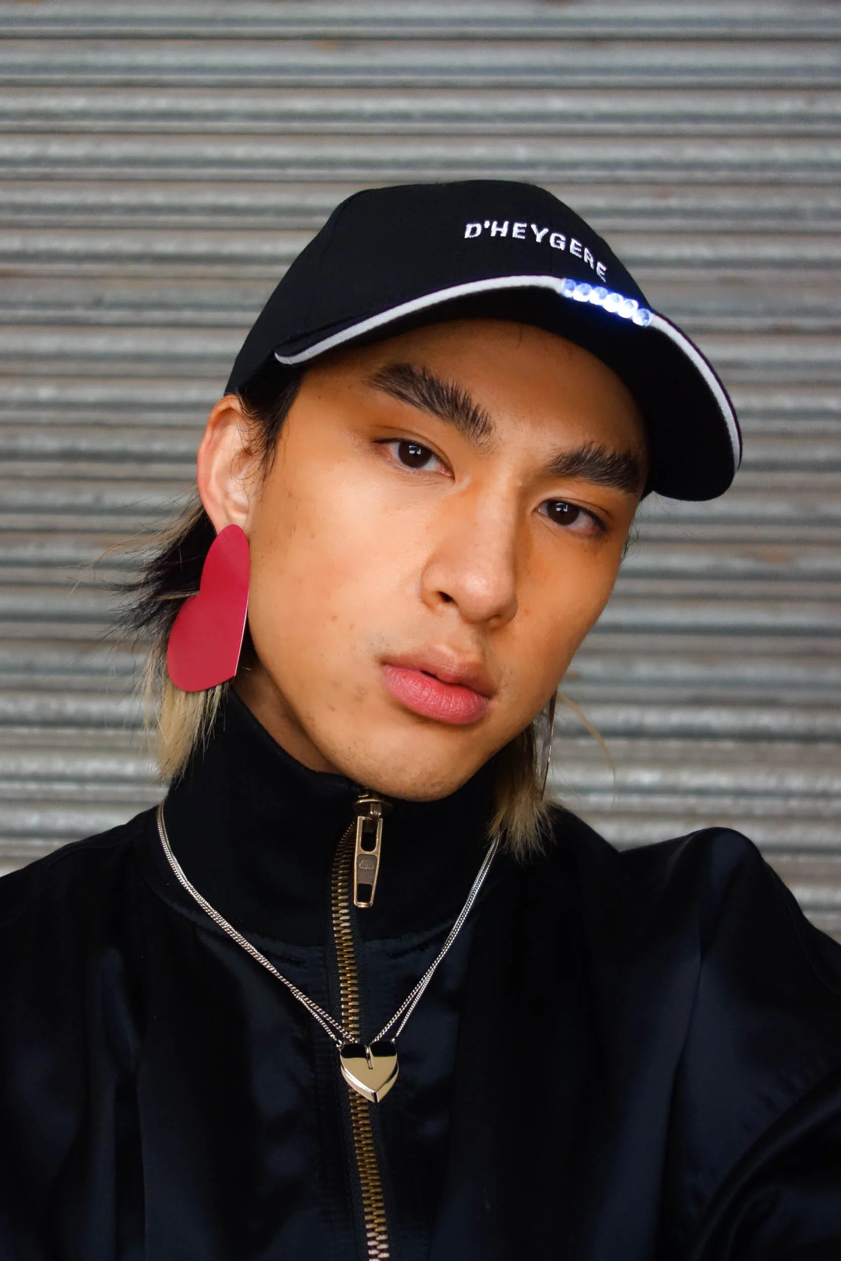 D'HEYGERE Heart Earrings