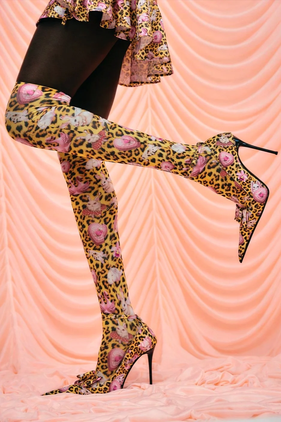 ADRIANA HOT COUTURE Printed Socks, Leopard Bunnies