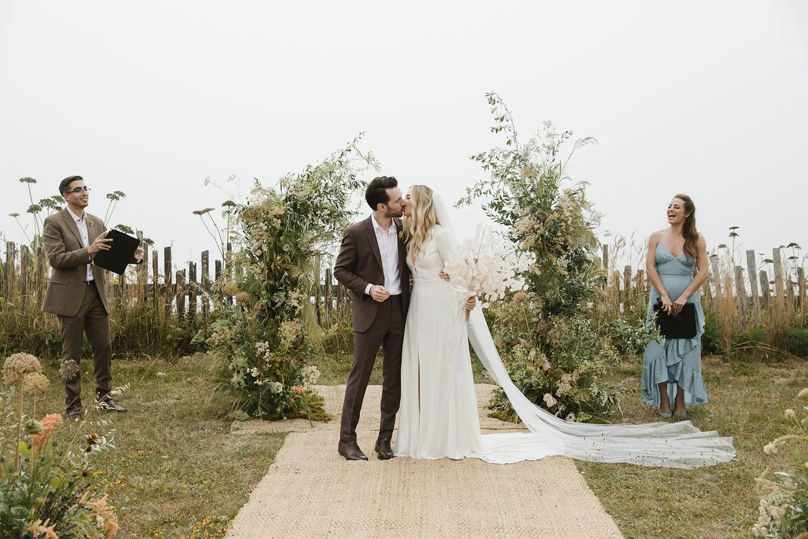 Gretchen_Matt_Switzer_Farms_Wedding_SBerard_Photography-285_websize.jpg