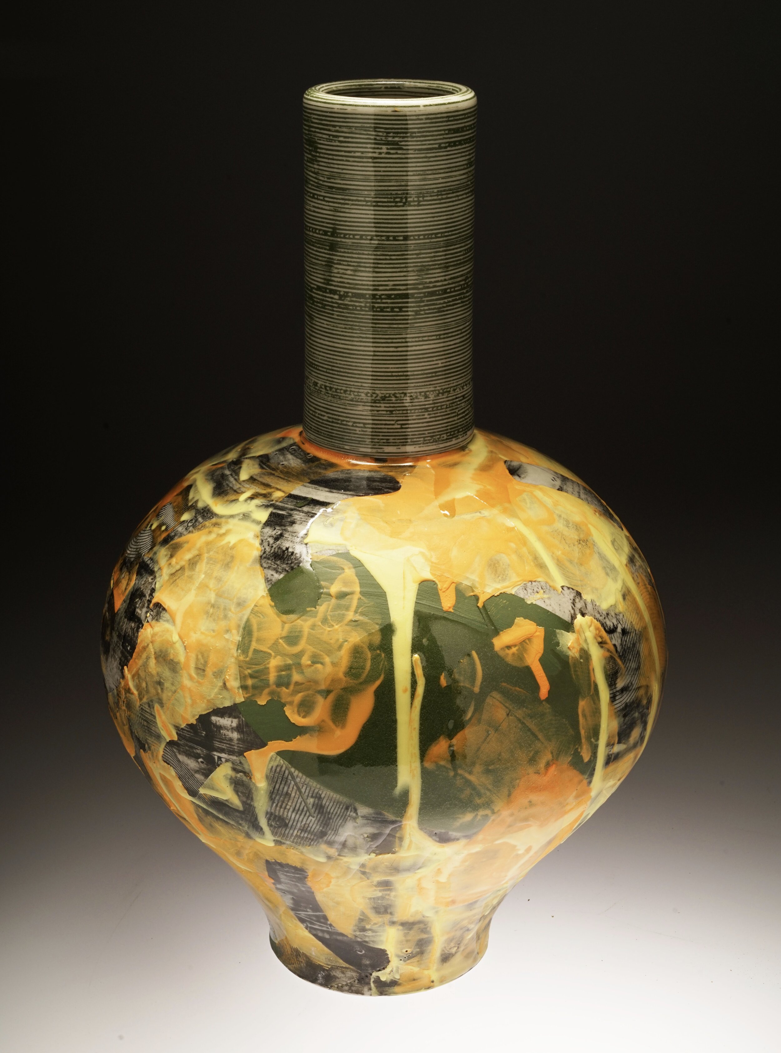 Vase 16