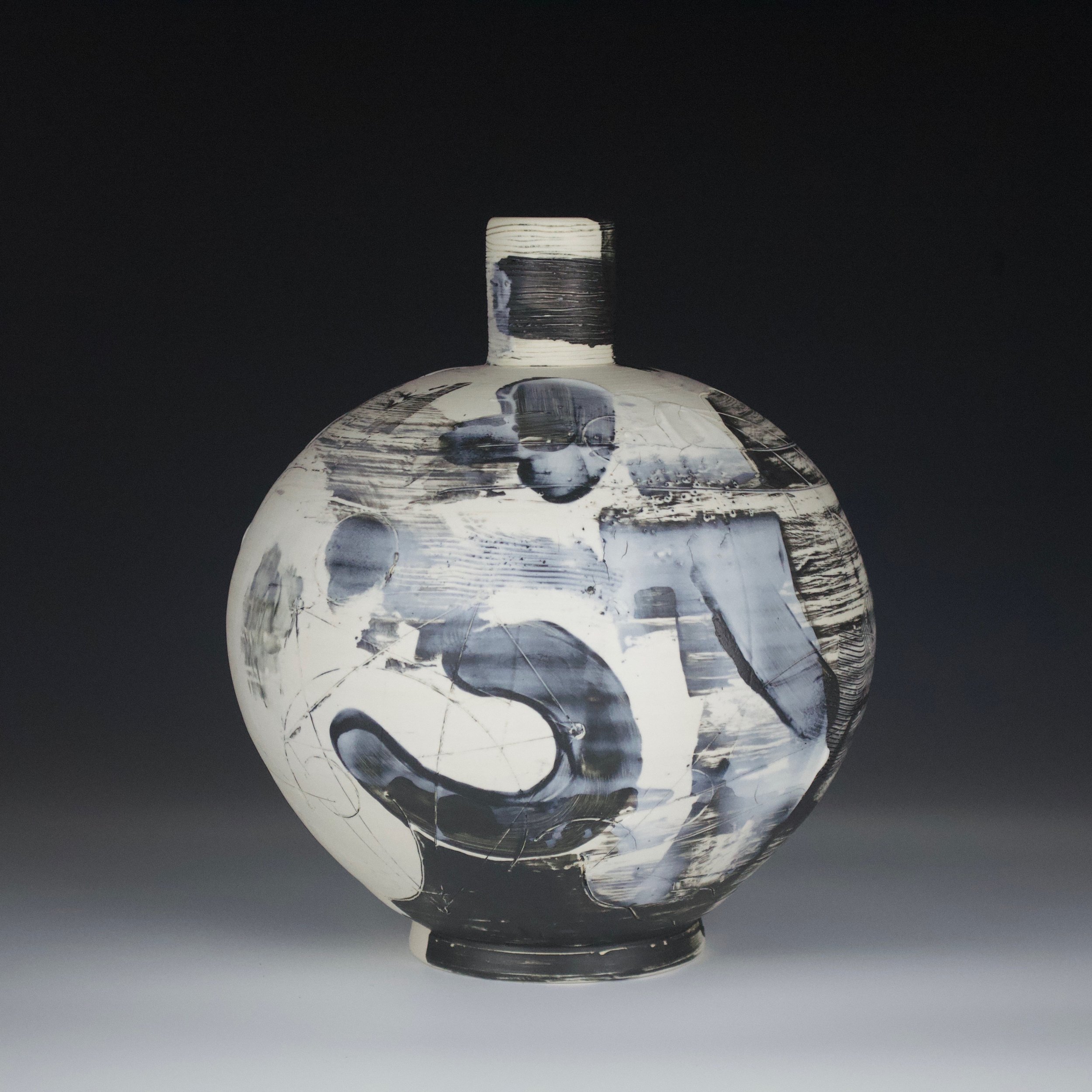 Pō Series, Vase 9