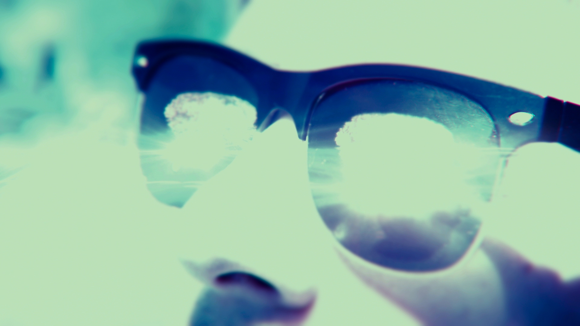 atomic lens.jpg