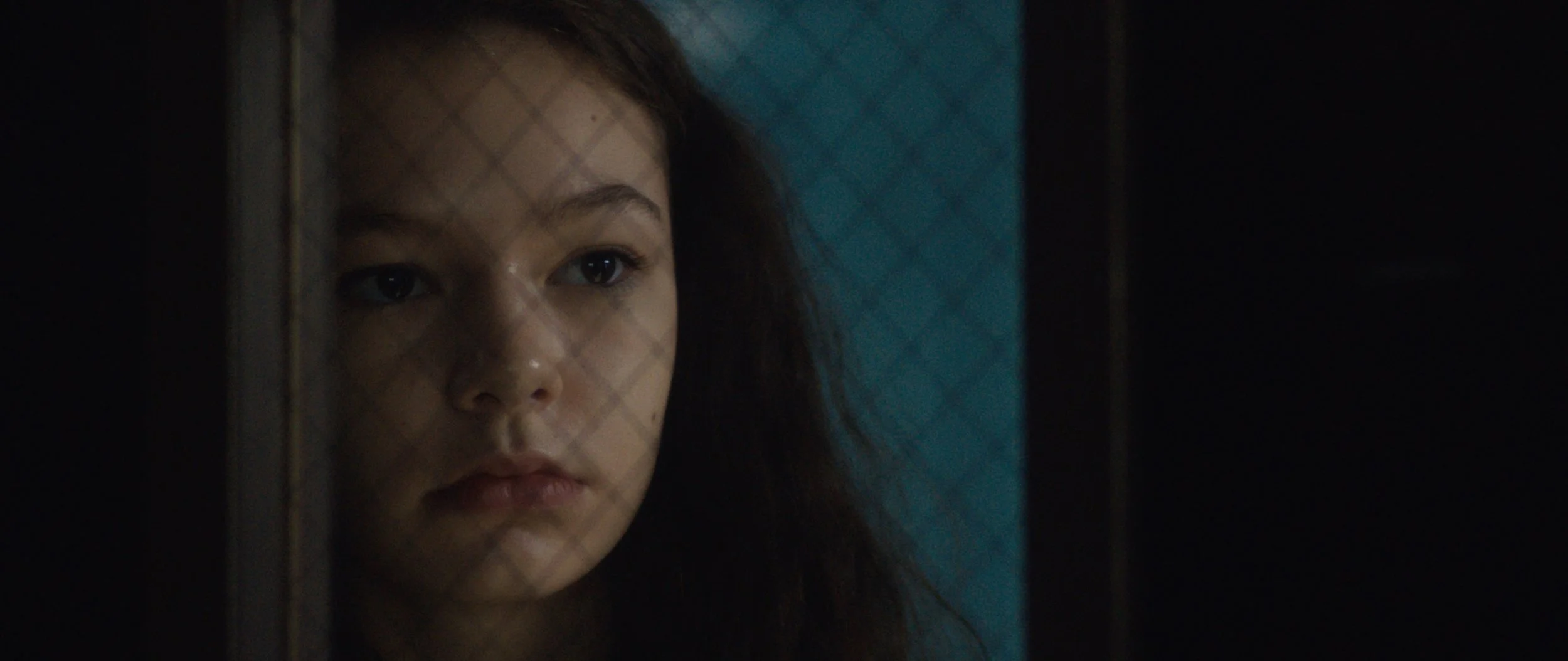 DON'T BE AFRAID OF THE LIGHT