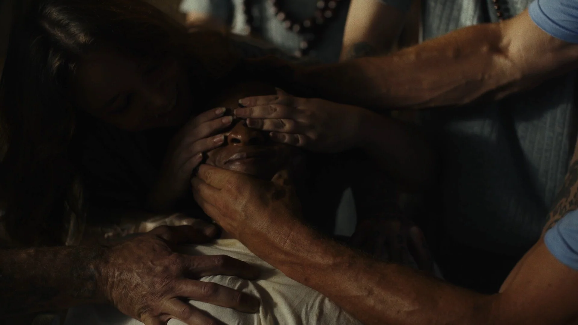 THE GIRL IN THE STREET