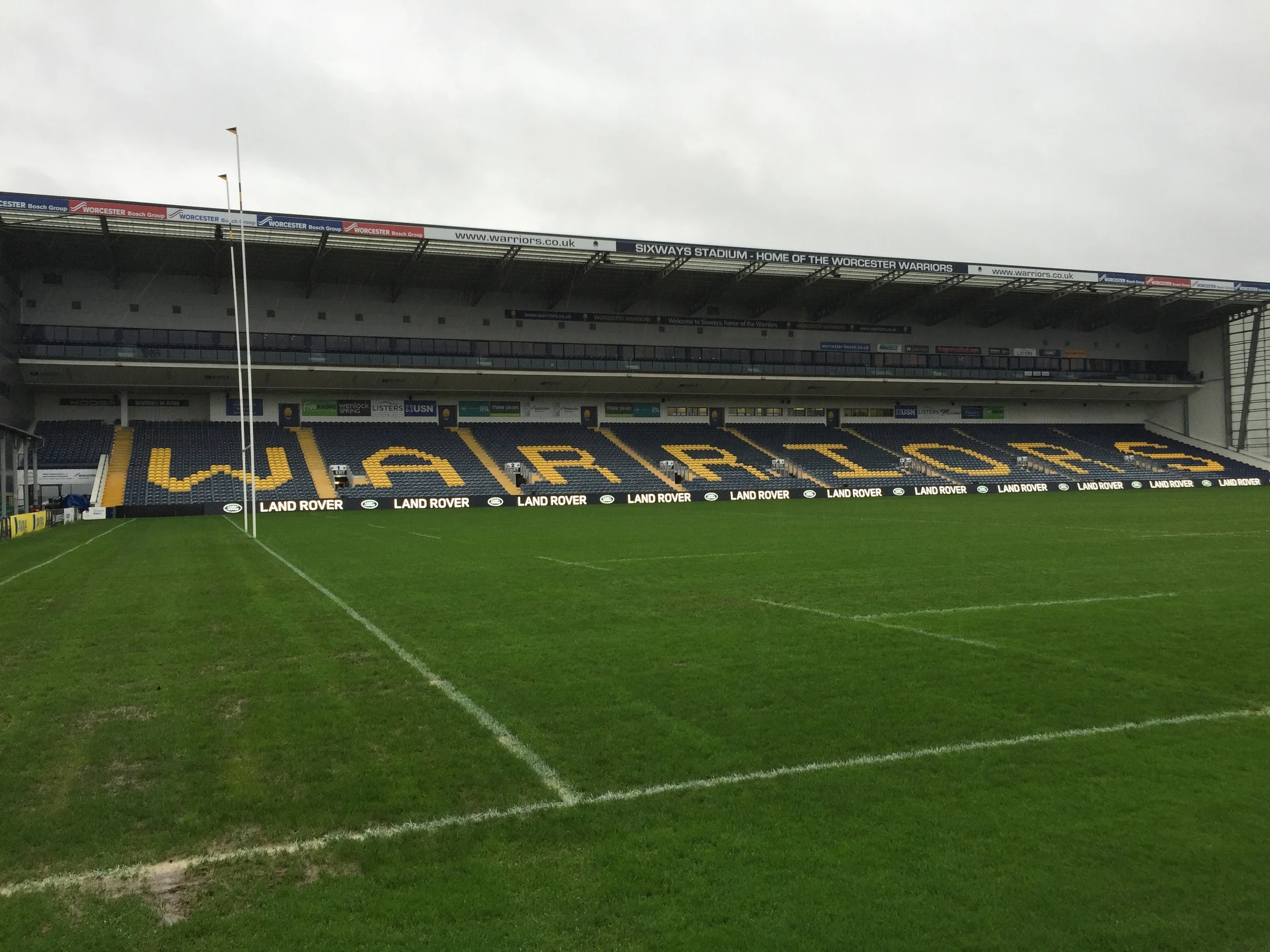 Warriors v Quins... In the rain.  