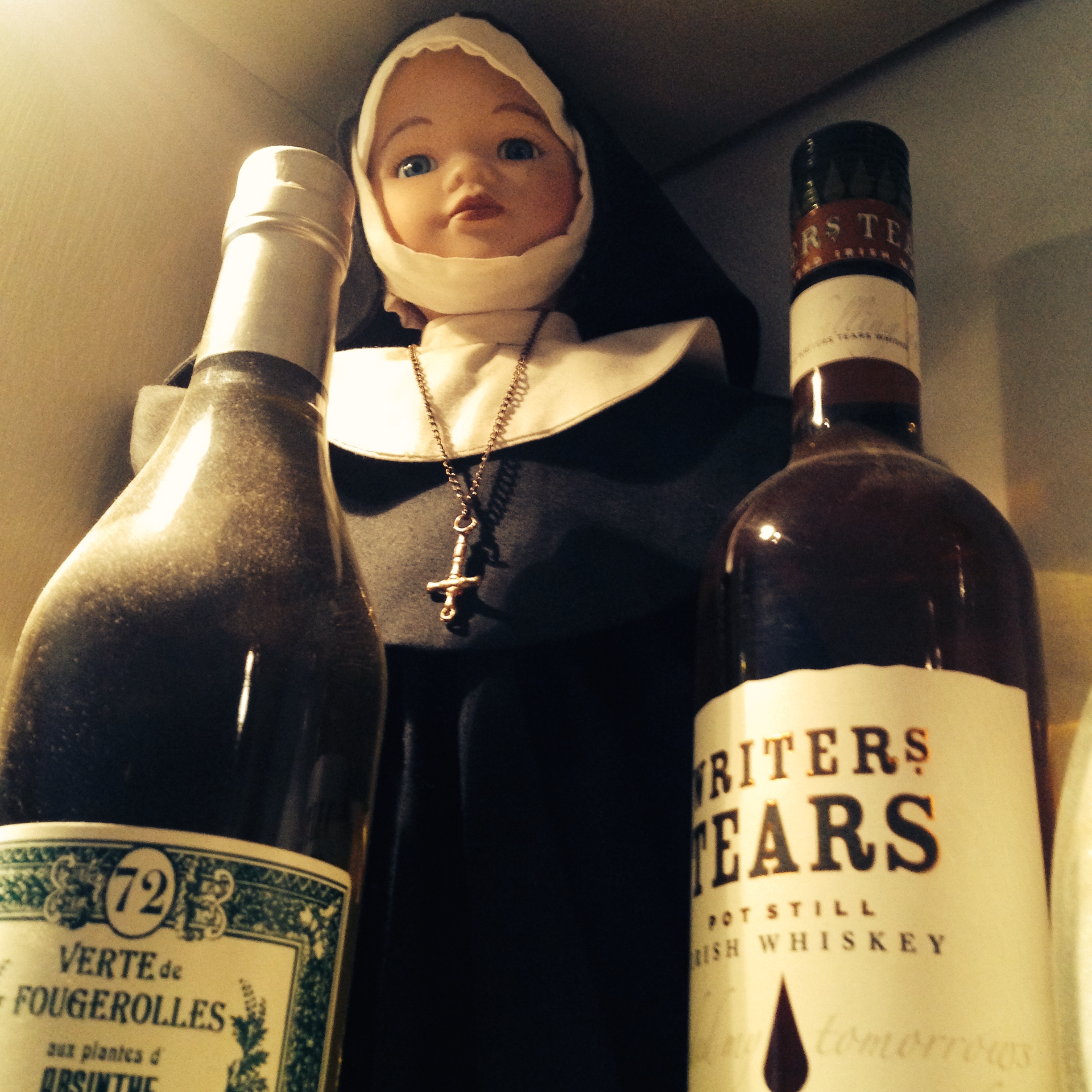 Nun & Absinthe / Cappelens Forslag