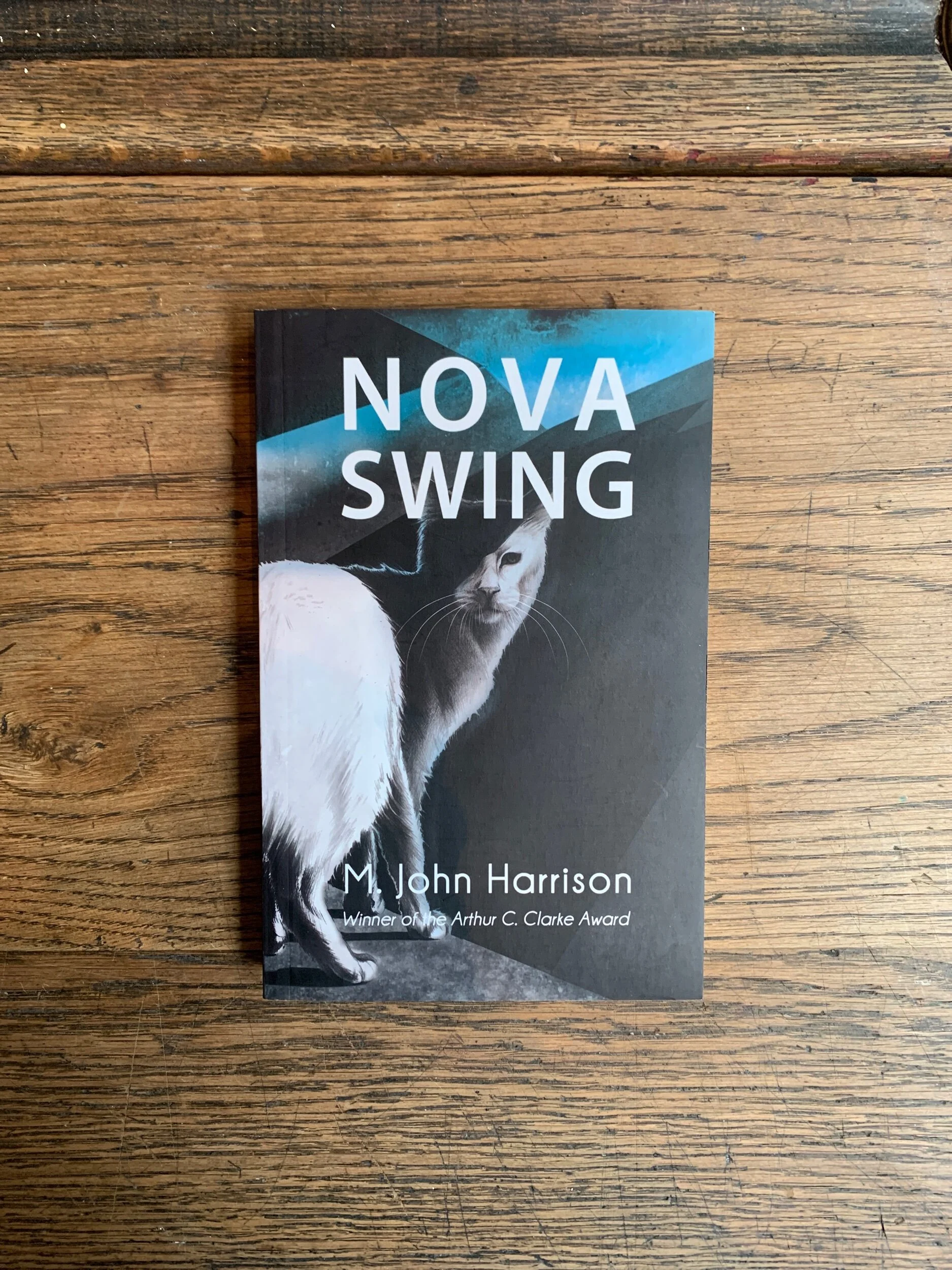 40775453-0C0A-4D76-8DCD-1D95697C4336