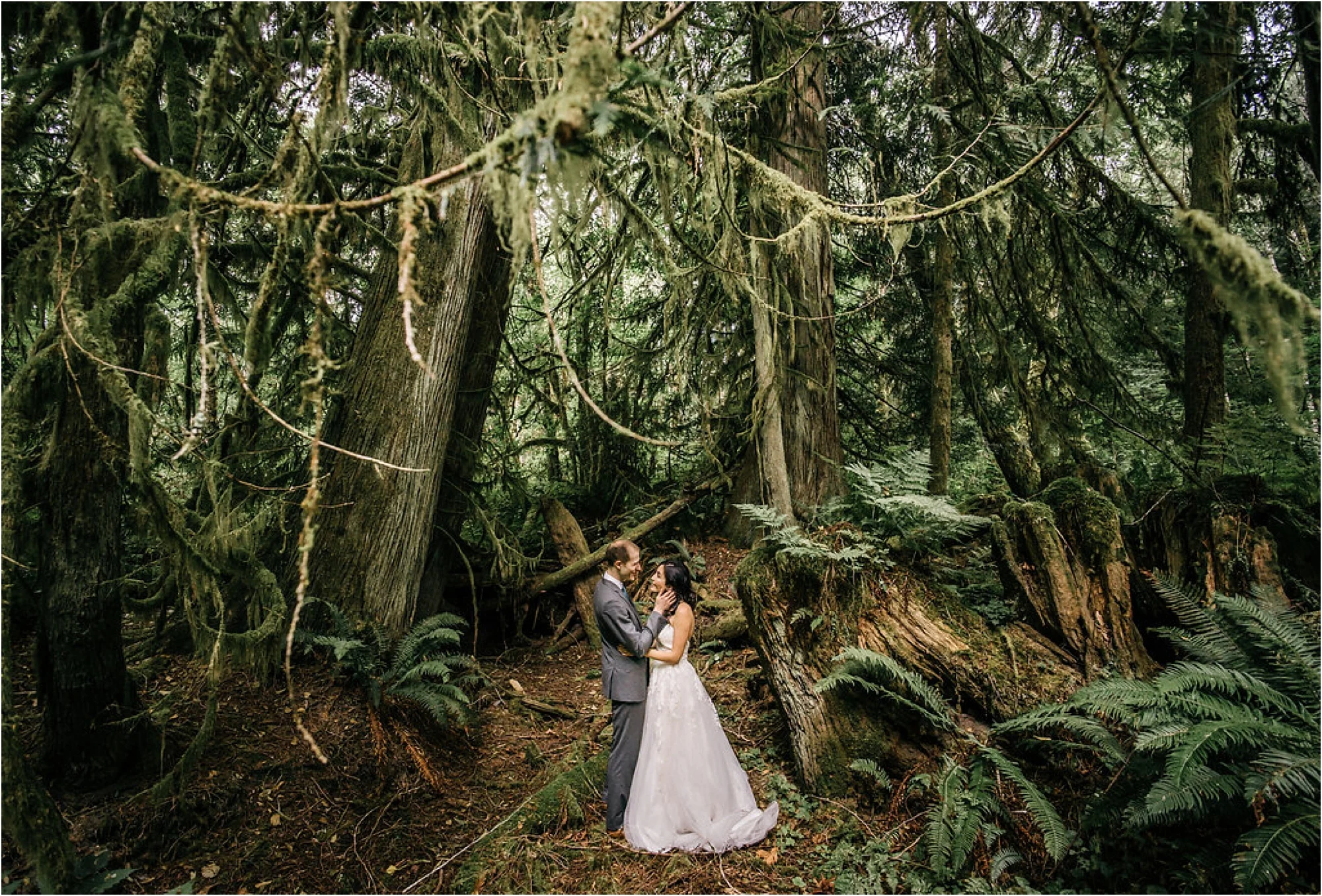 Real Couples // Off-Grid Hippie Uzbek Festival Wedding: Nodira + Alex