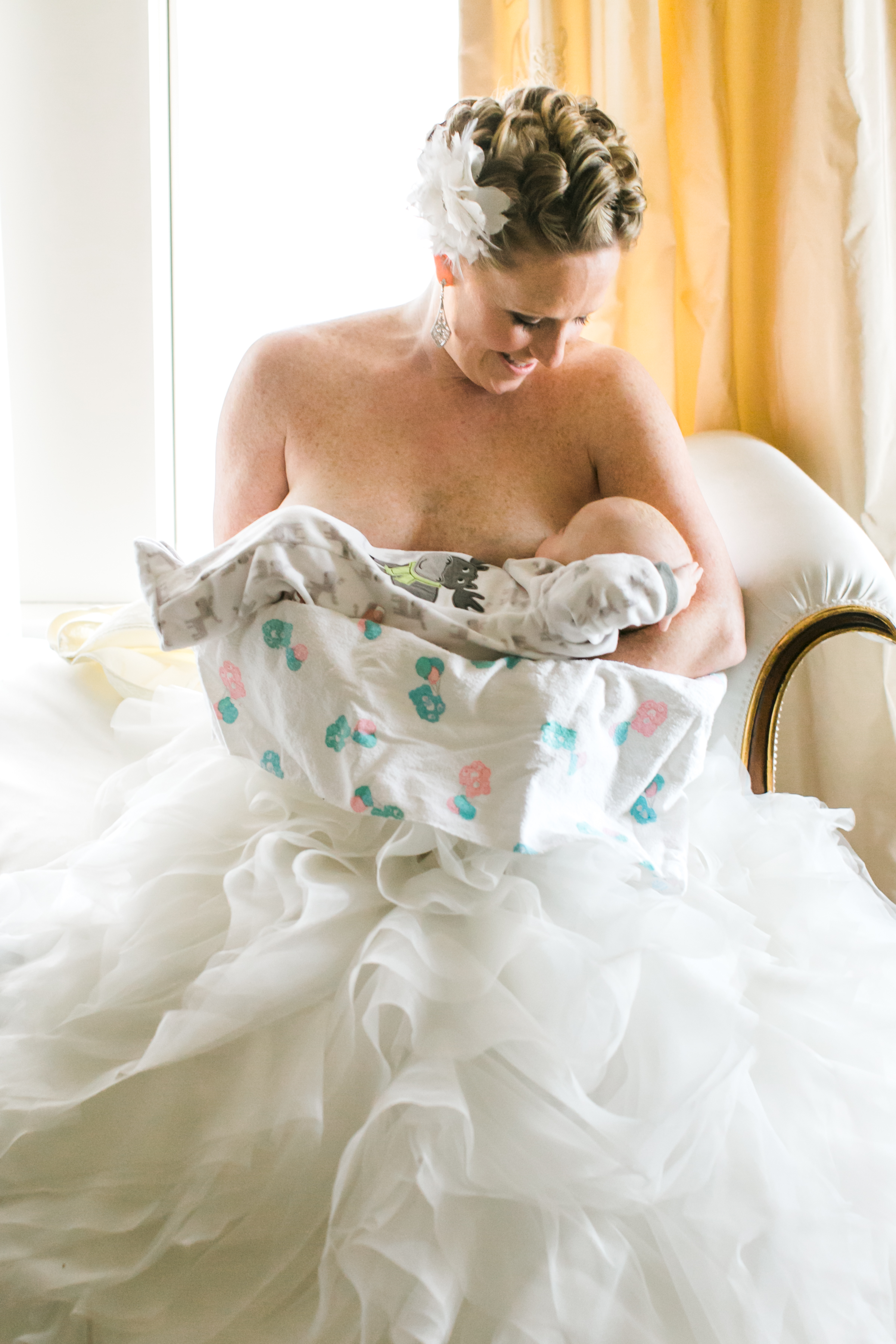 wedding outfits for breastfeeding mothers