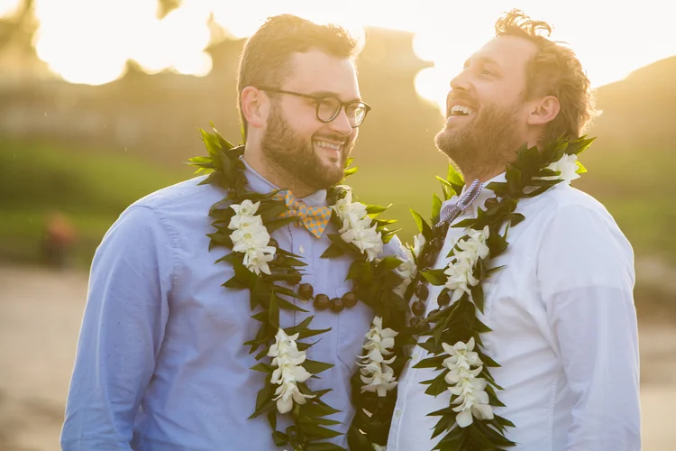 Real Couples // A Hawaiian Elopement: Michael + Jon Mark