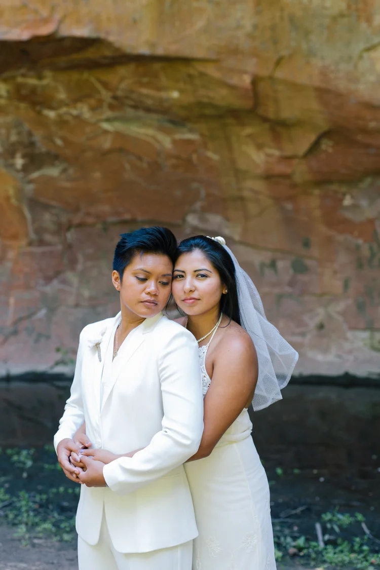 Real Couples // Elopement at the Rocks: Leonor + Katryna