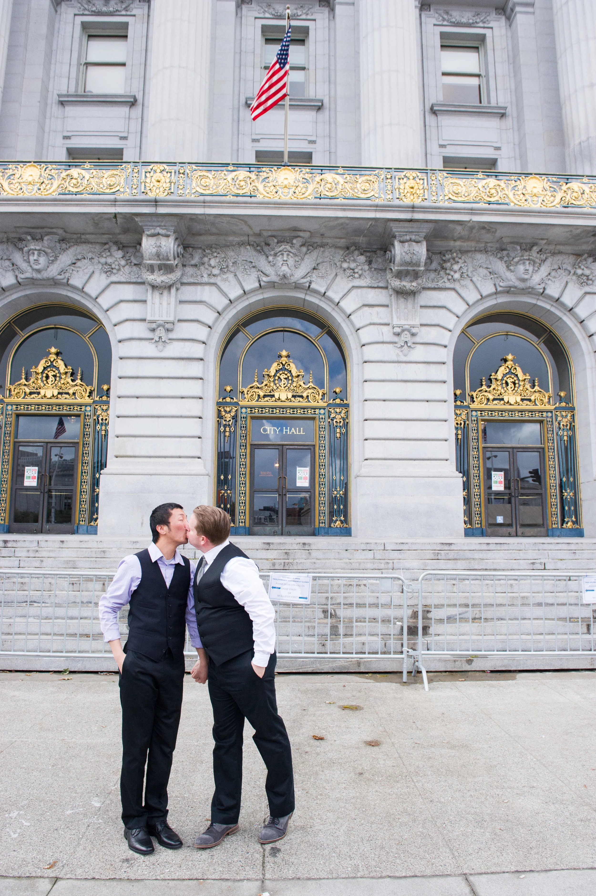 LGBTQ wedding elopement at the San Francisco City Hall benefitting the Trevor Project and photographed by Chloe Jackman Photography