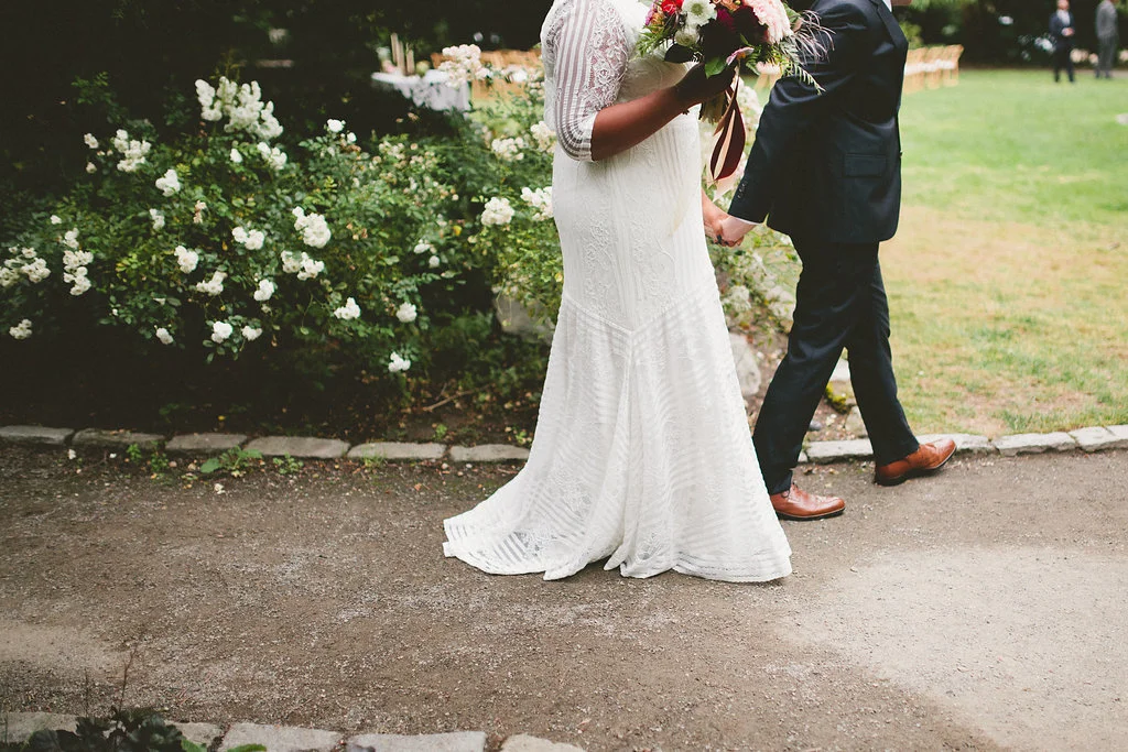 Bri Richards Parsons Garden Seattle Wedding