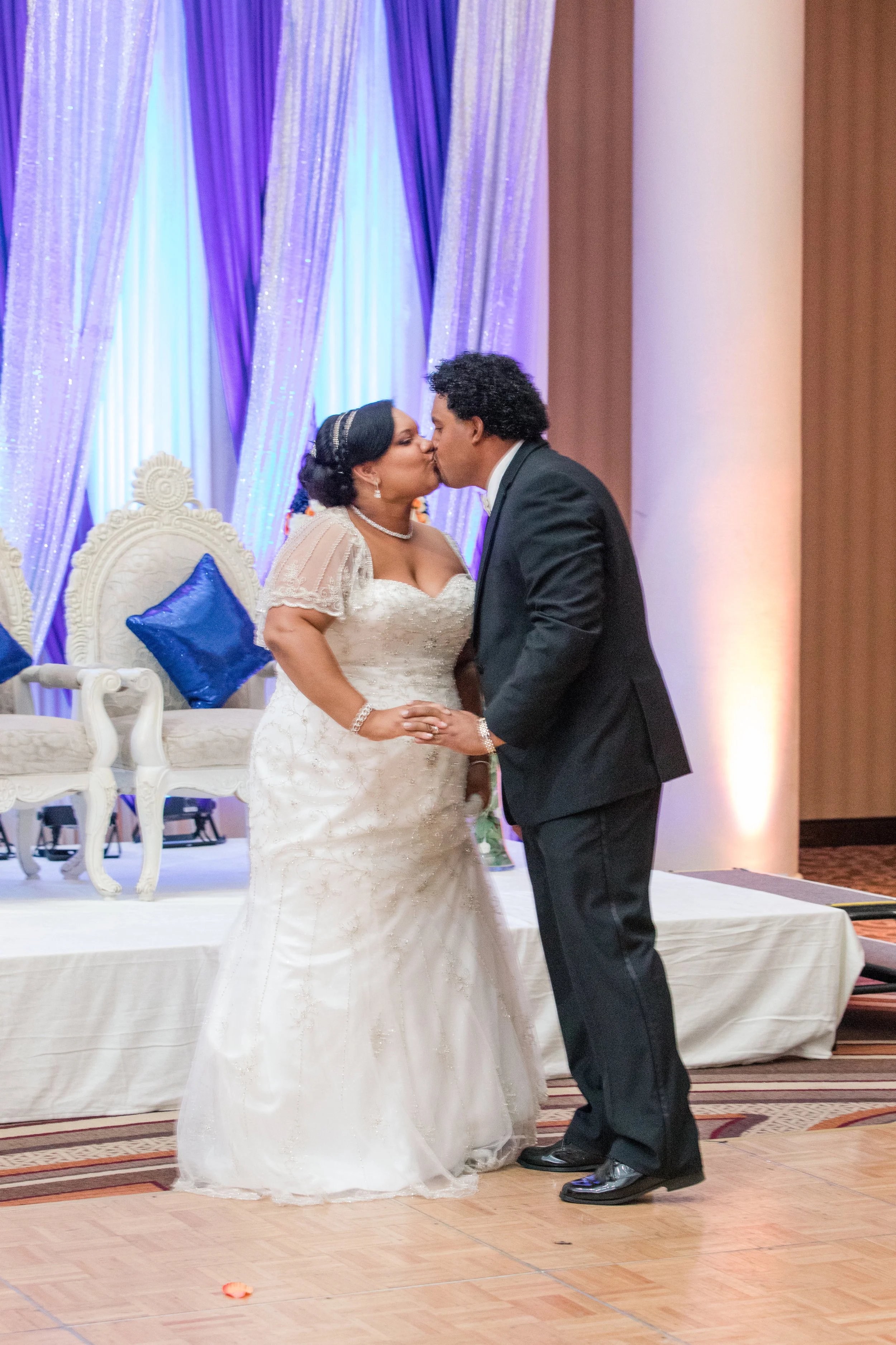 Northern Virginia Vintage Gatsby Themed Wedding Photography by Marirosa