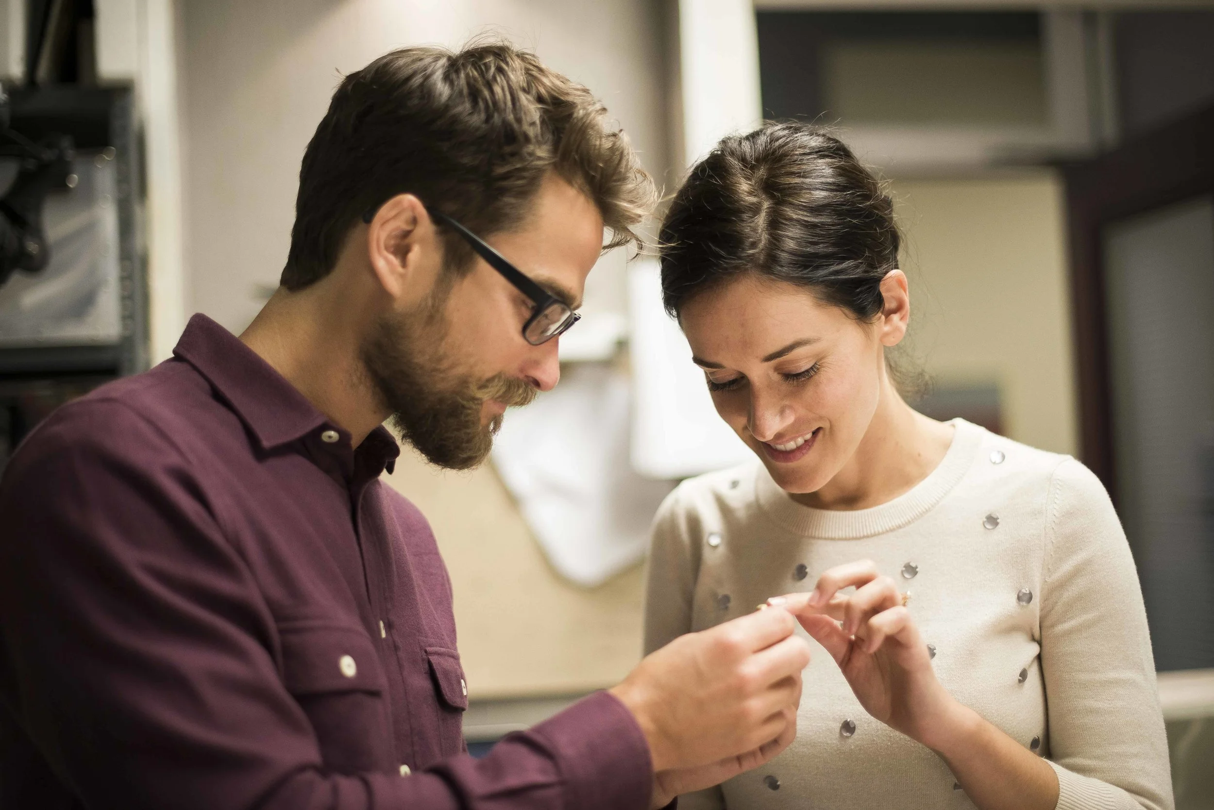 Kendra Renee is an Oakland, California metalsmith and jeweler who creates stunning ready to wear and custom pieces, including striking necklaces and earrings, as we as engagement rings and wedding bands