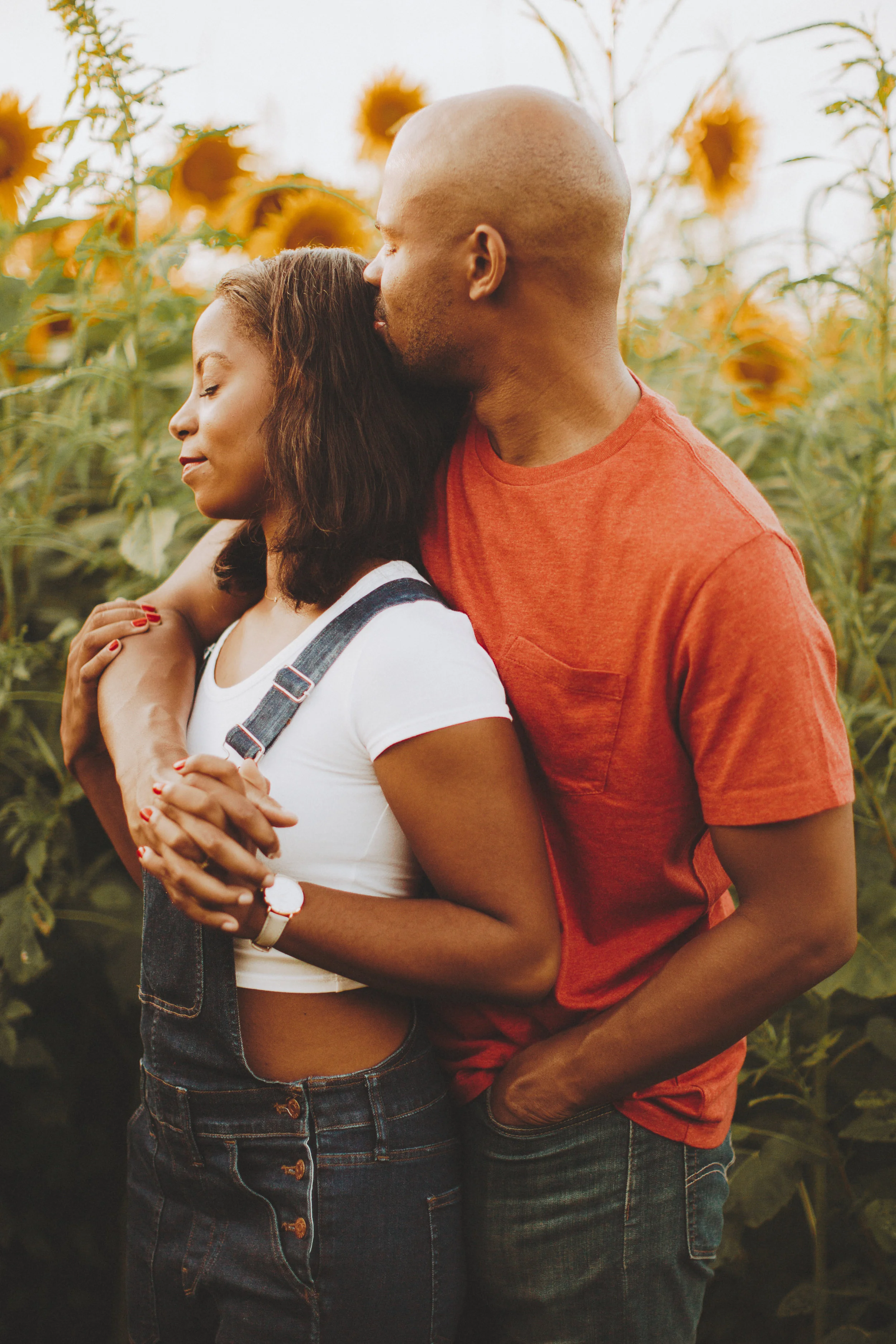 Nessa K sunflower engagement