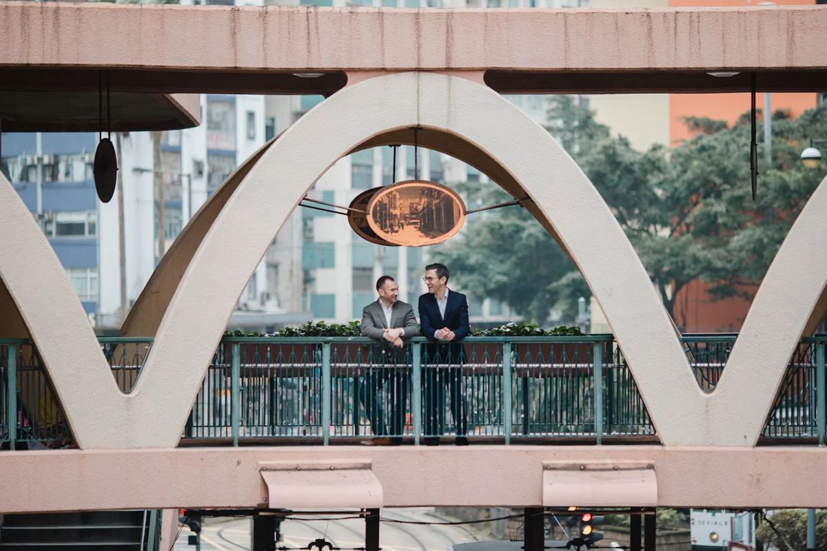 couple on a train arch in Hong Kong