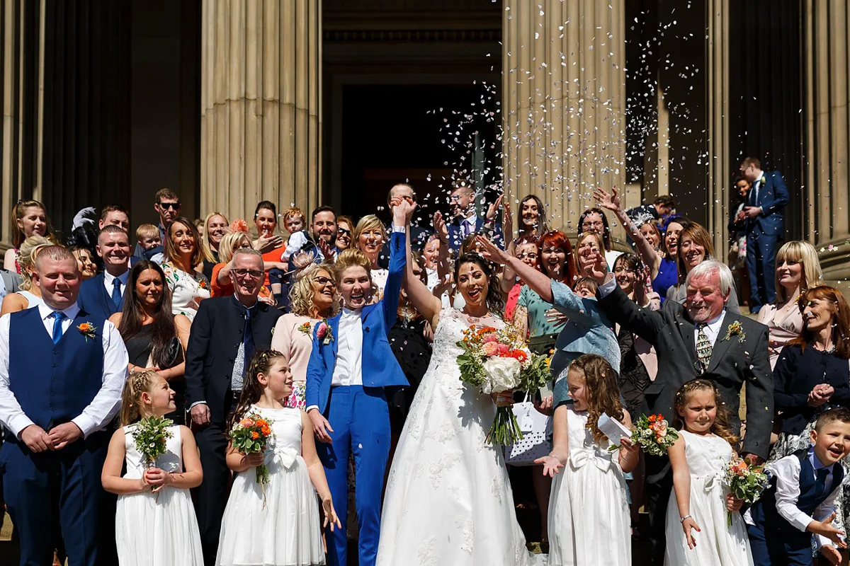 confetti wedding photos