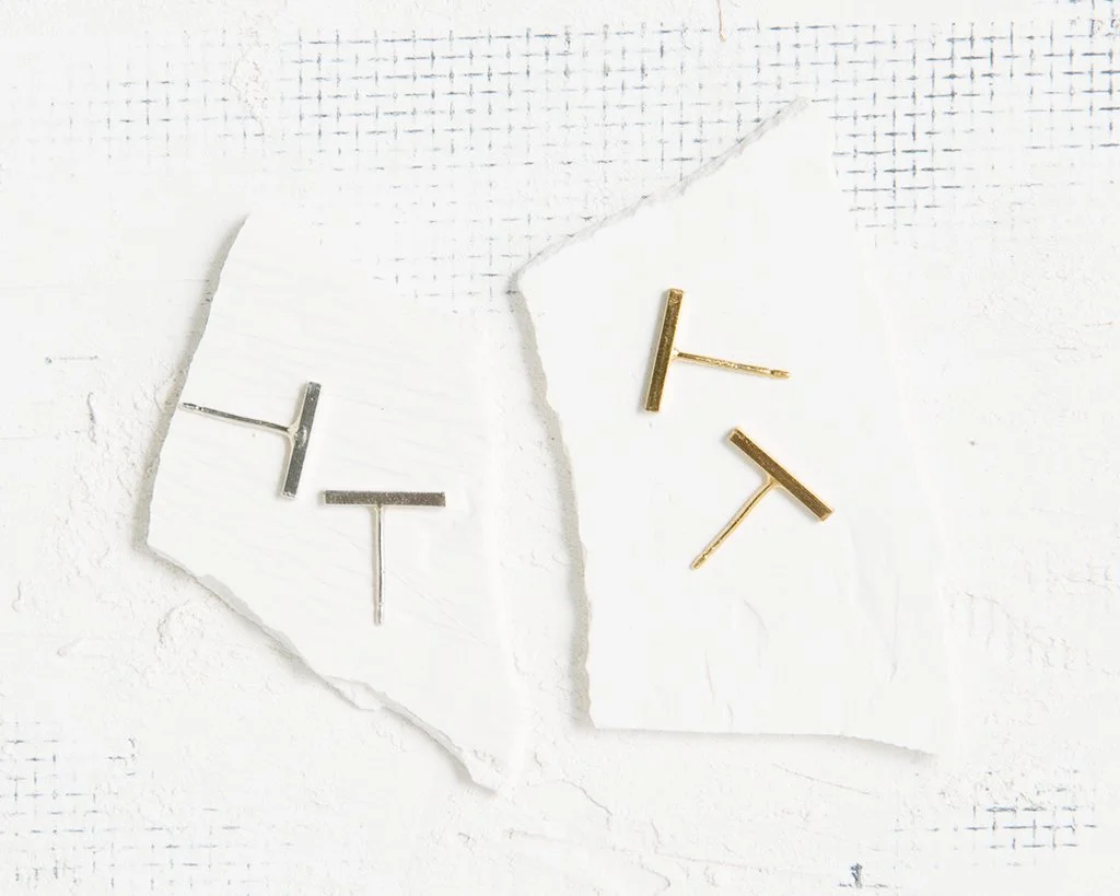 Elaine B Jewelry Bar Studs