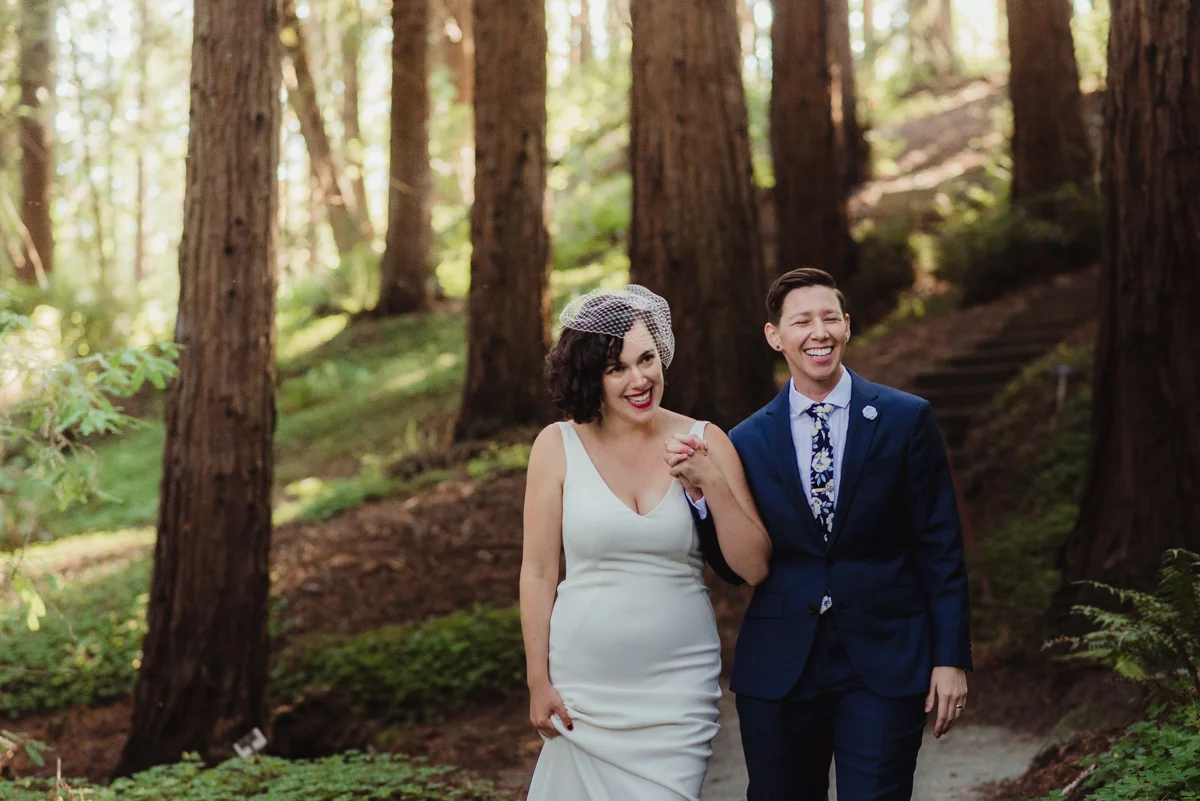 uc berkeley garden wedding couple holding hands