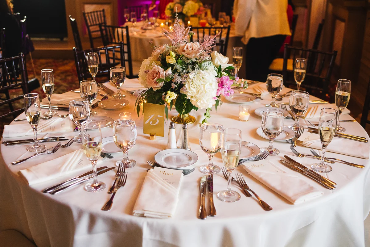 mount vernon ballroom wedding reception table