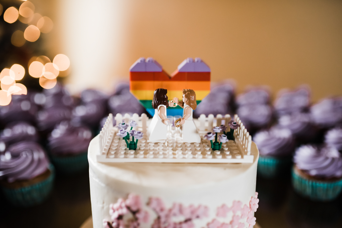 Rustic italian wedding lego cake topper: rainbow heart and bride figures