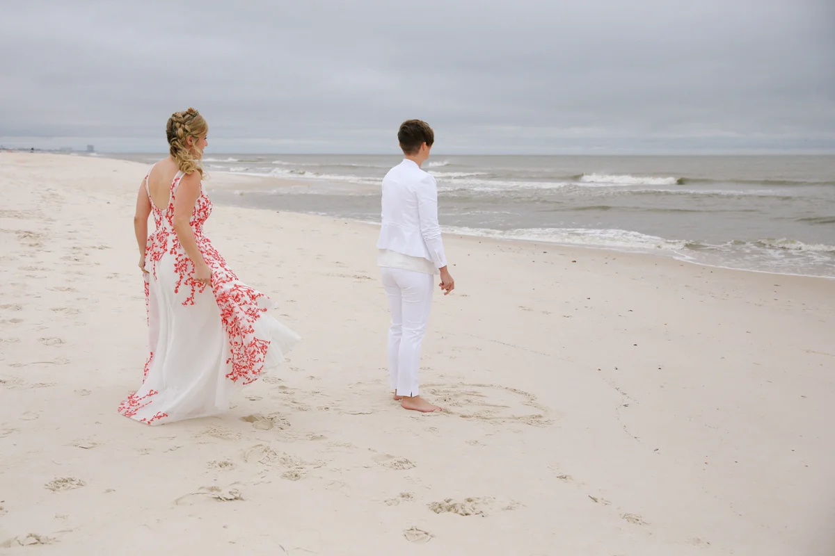 gulf shores destination wedding FIRST LOOK ON BEACH