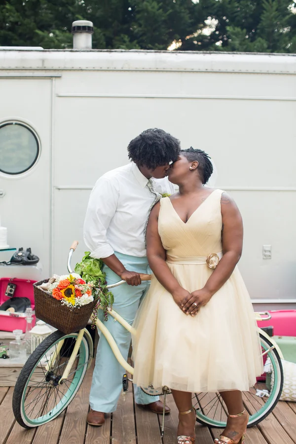 Asheville Glamping airstream trailer colorful floral casual wedding elopement inspiration in Asheville North Caroline by Jessica Hunt photography, Images by Amber Robinson and Ashton Kelley Photography