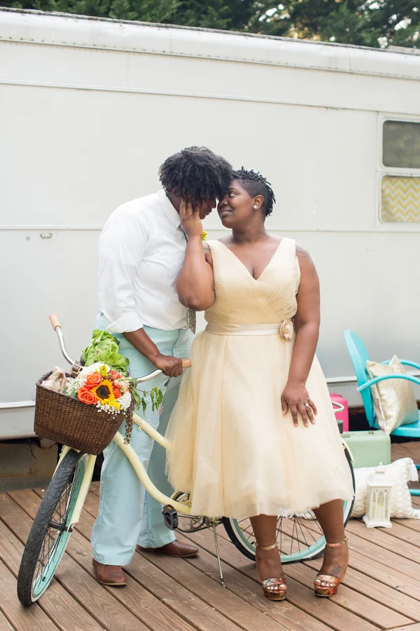 Asheville Glamping airstream trailer colorful floral casual wedding elopement inspiration in Asheville North Caroline by Jessica Hunt photography, Images by Amber Robinson and Ashton Kelley Photography
