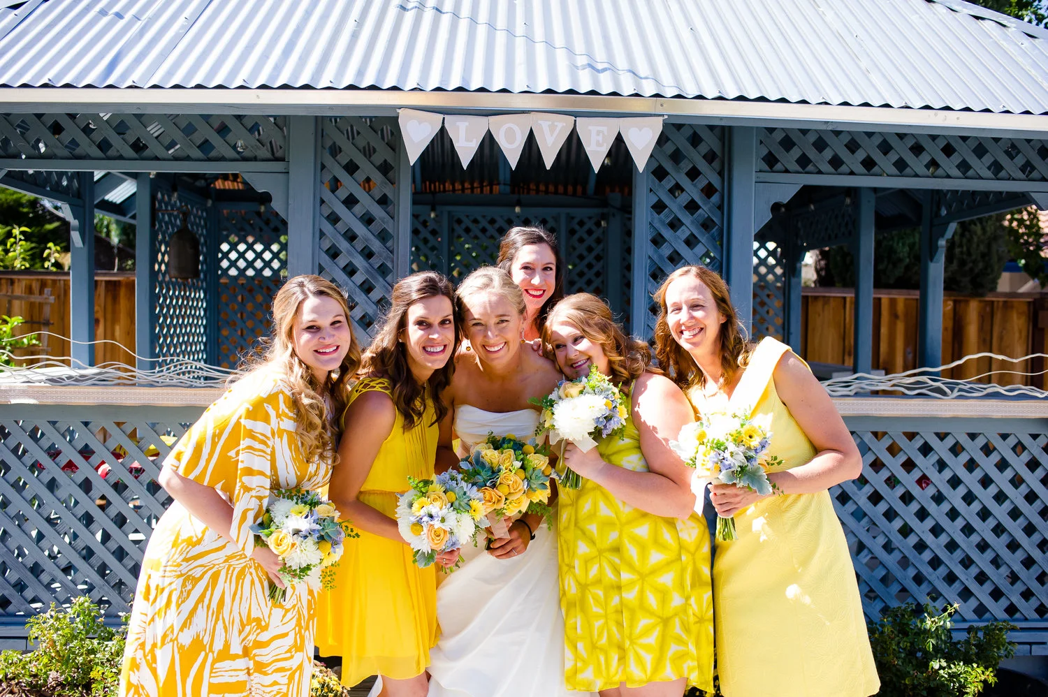 Should You Really Tell Your Wedding Party What to Wear?