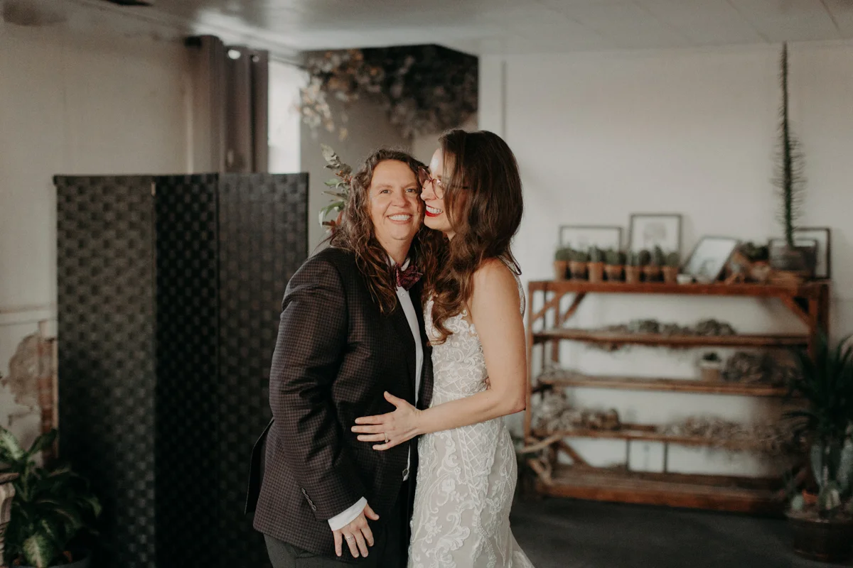 ABBY AND NICK WEDDING AMARILLO TX RITTER COLLECTIVE PHOTOGRAPHY COUPLE EMBRACE