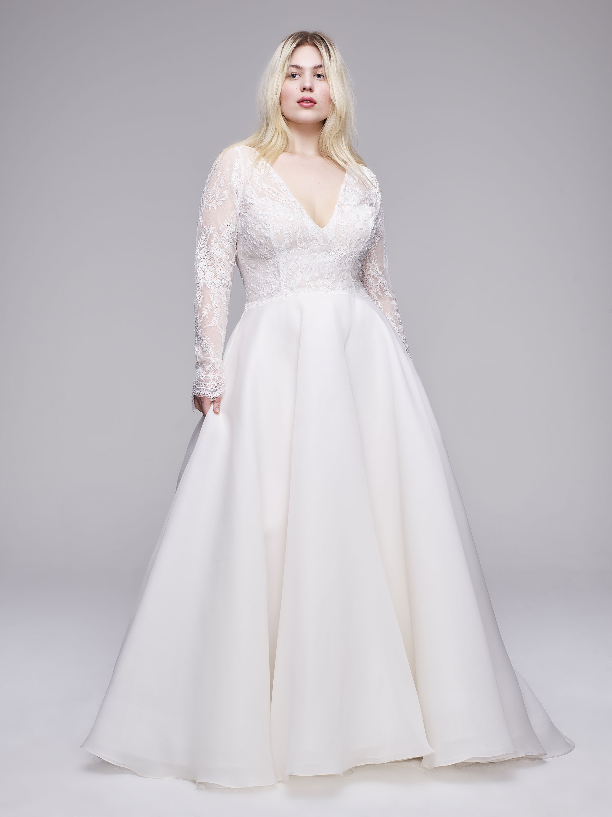 The Chrissy Plus size wedding gown from Curve Couture by Anne Barge
