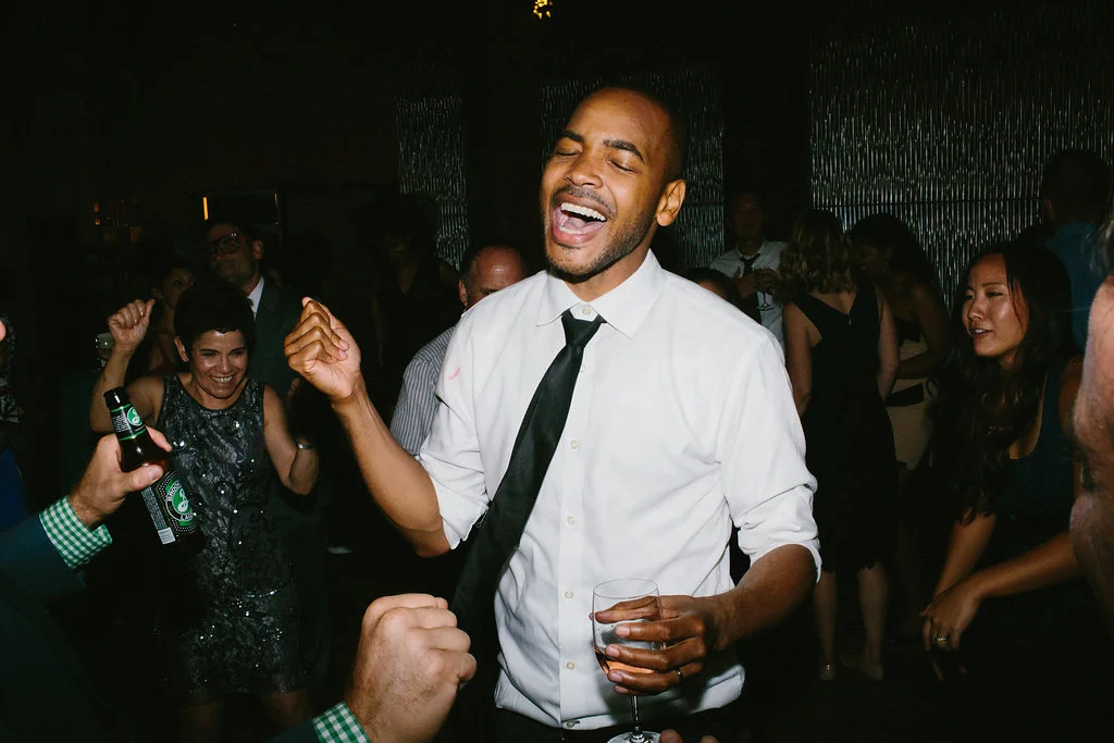 Do You Really Need an Open Bar at Your Wedding?