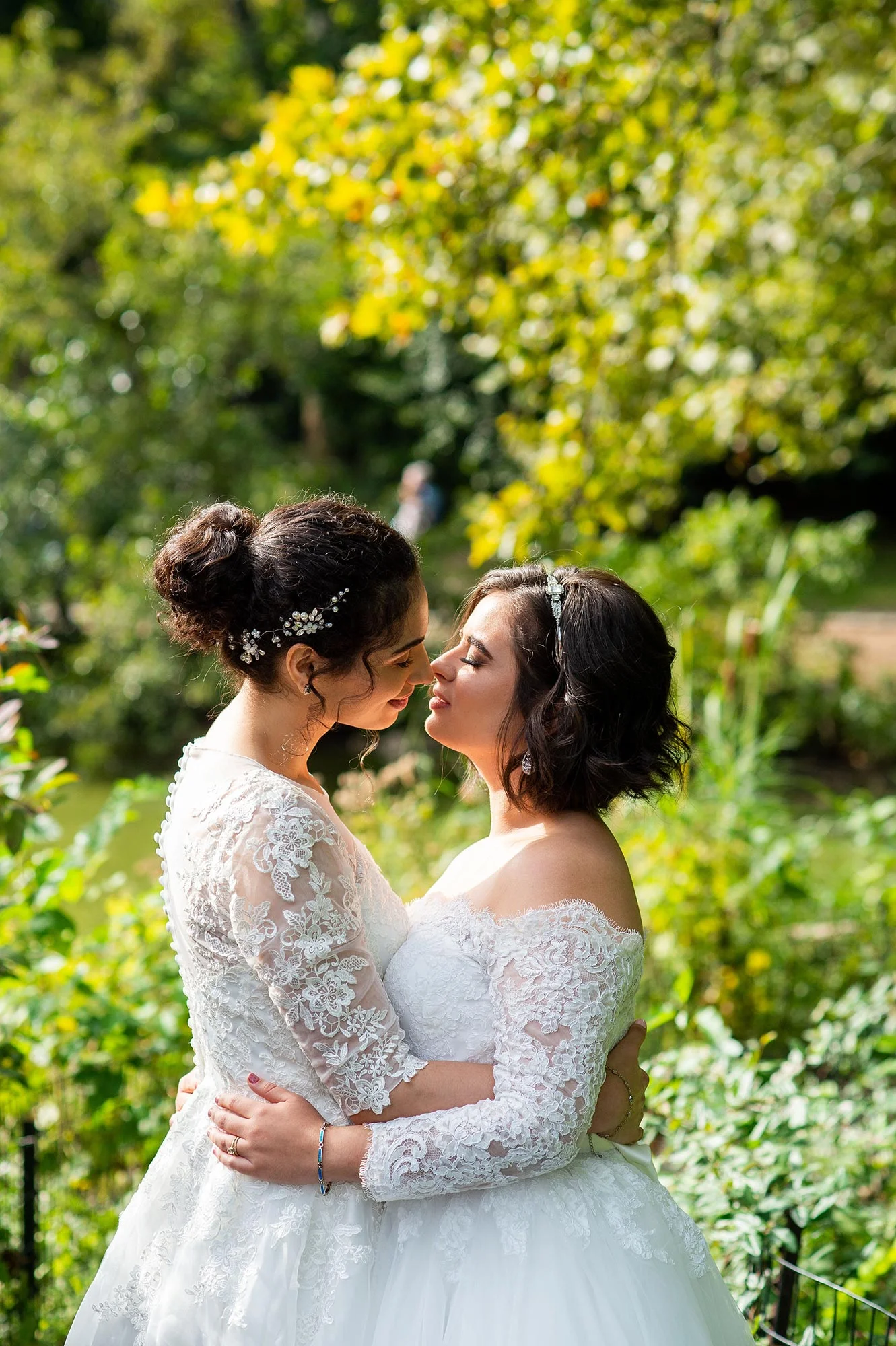 Wedding of Two Puerto Rican Brides at Ladies’ Pavilion in Central Park New York City De Nueva Photography