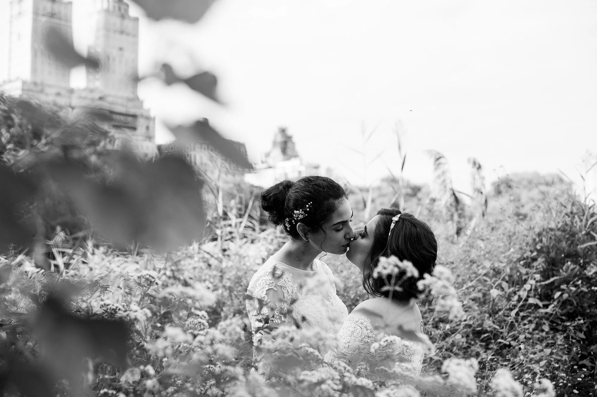 Wedding of Two Puerto Rican Brides at Ladies’ Pavilion in Central Park New York City De Nueva Photography