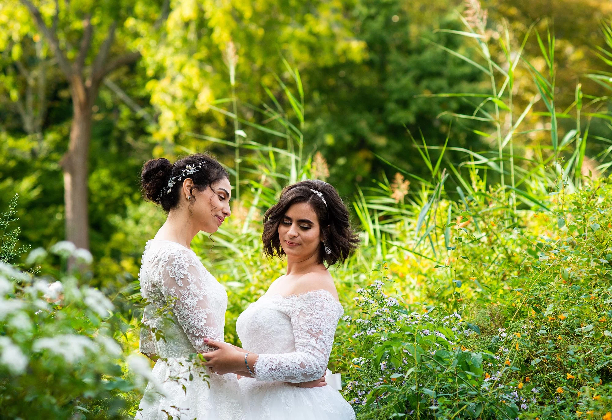 Wedding of Two Puerto Rican Brides at Ladies’ Pavilion in Central Park New York City De Nueva Photography